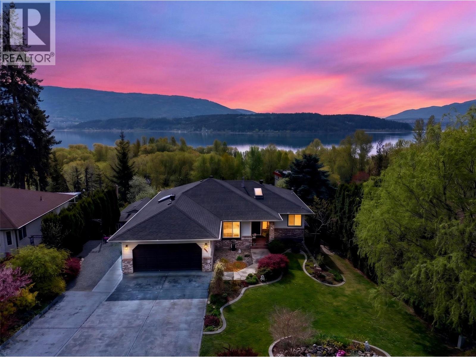 3714 Bastionview Road, Tappen, British Columbia  V0E 2X1 - Photo 52 - 10386068