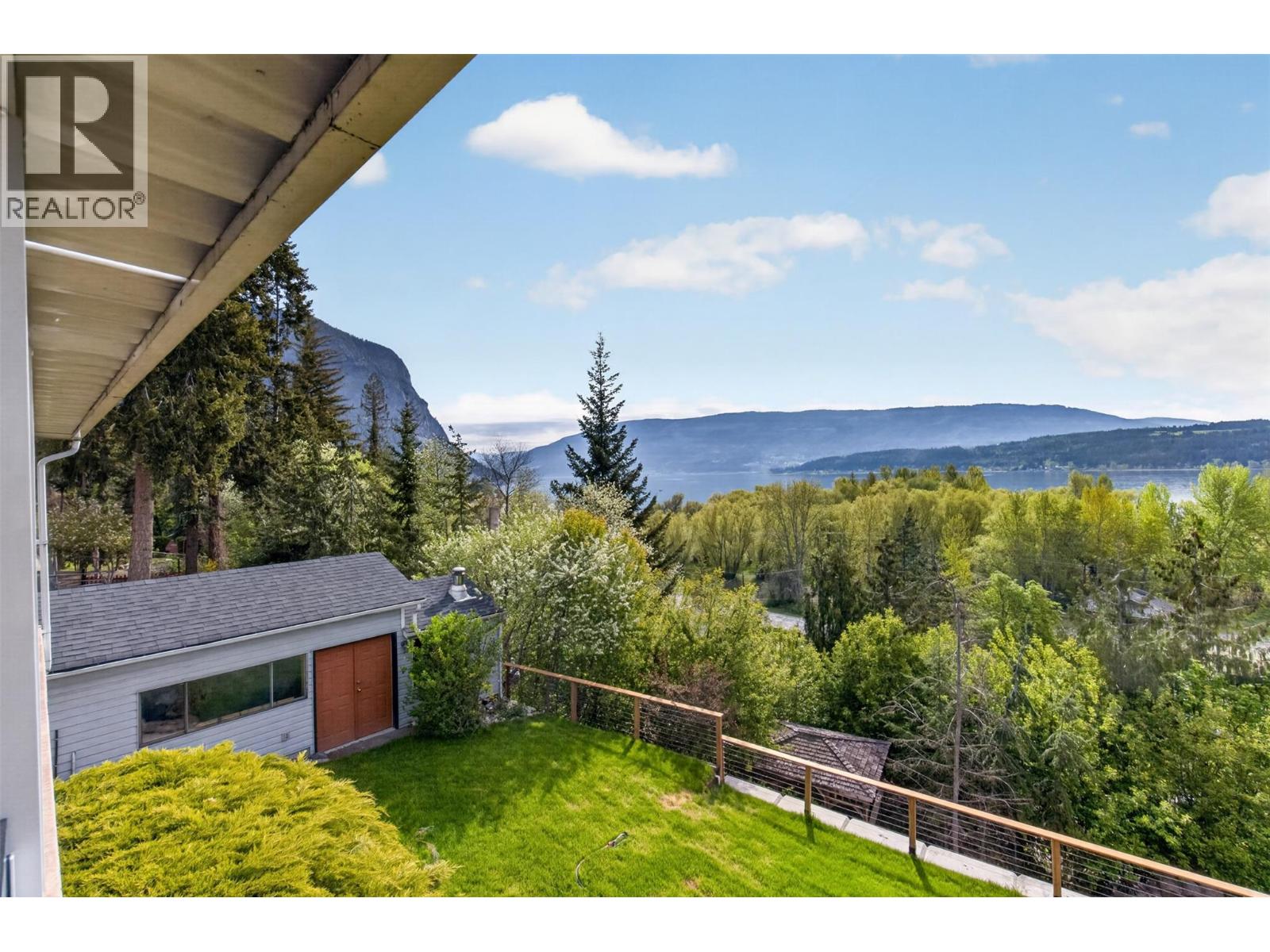 3714 Bastionview Road, Tappen, British Columbia  V0E 2X1 - Photo 77 - 10386068