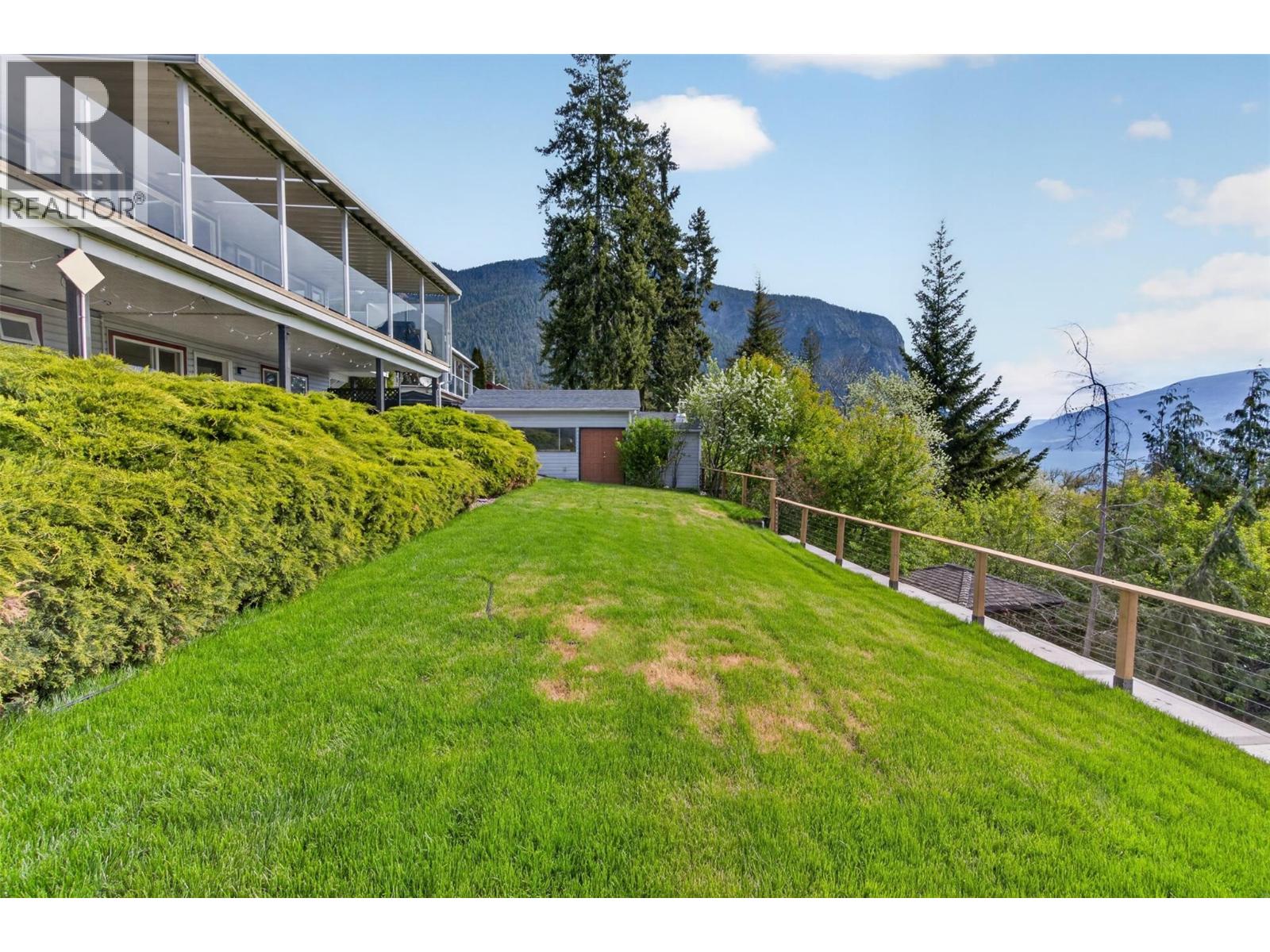 3714 Bastionview Road, Tappen, British Columbia  V0E 2X1 - Photo 84 - 10386068