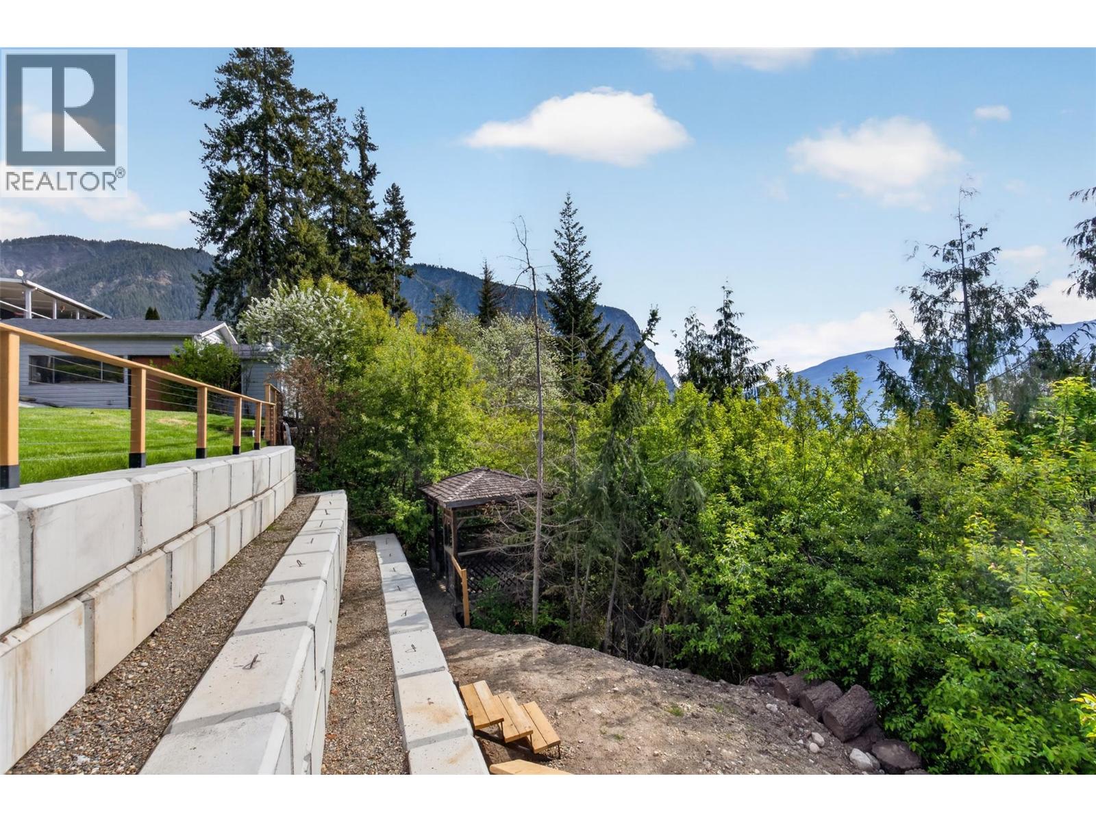 3714 Bastionview Road, Tappen, British Columbia  V0E 2X1 - Photo 85 - 10386068