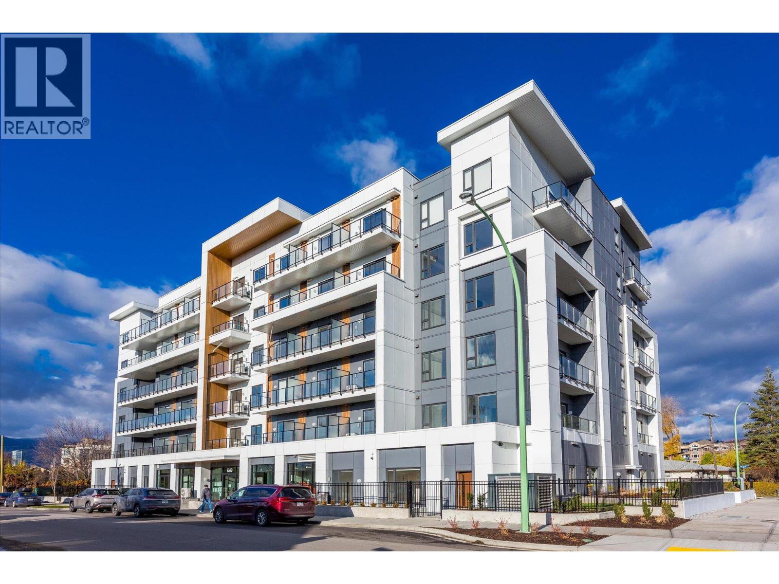 1380 Pridham Avenue Unit# 208 Lot# SL 8, kelowna, British Columbia