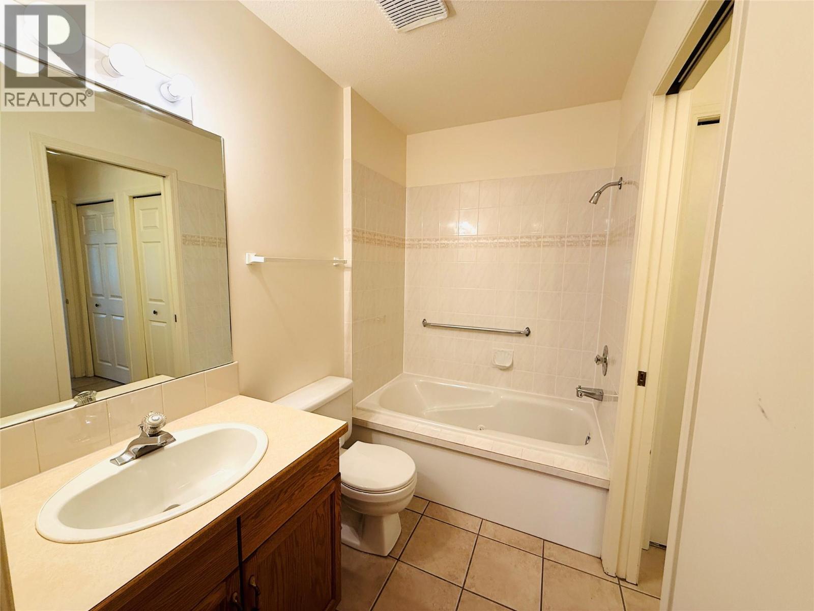 5042 Riverview Road, Fairmont Hot Springs, British Columbia  V0B 1L1 - Photo 18 - 10385734
