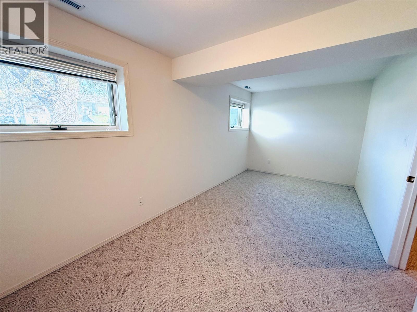 5042 Riverview Road, Fairmont Hot Springs, British Columbia  V0B 1L1 - Photo 31 - 10385734