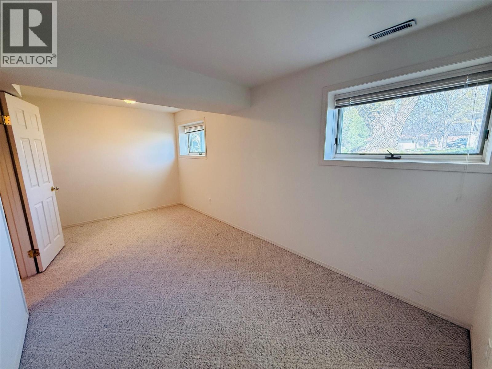 5042 Riverview Road, Fairmont Hot Springs, British Columbia  V0B 1L1 - Photo 32 - 10385734