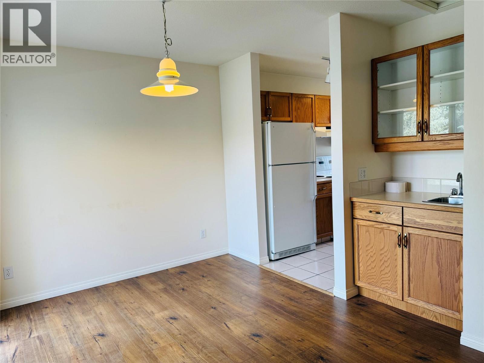 5042 Riverview Road, Fairmont Hot Springs, British Columbia  V0B 1L1 - Photo 7 - 10385734