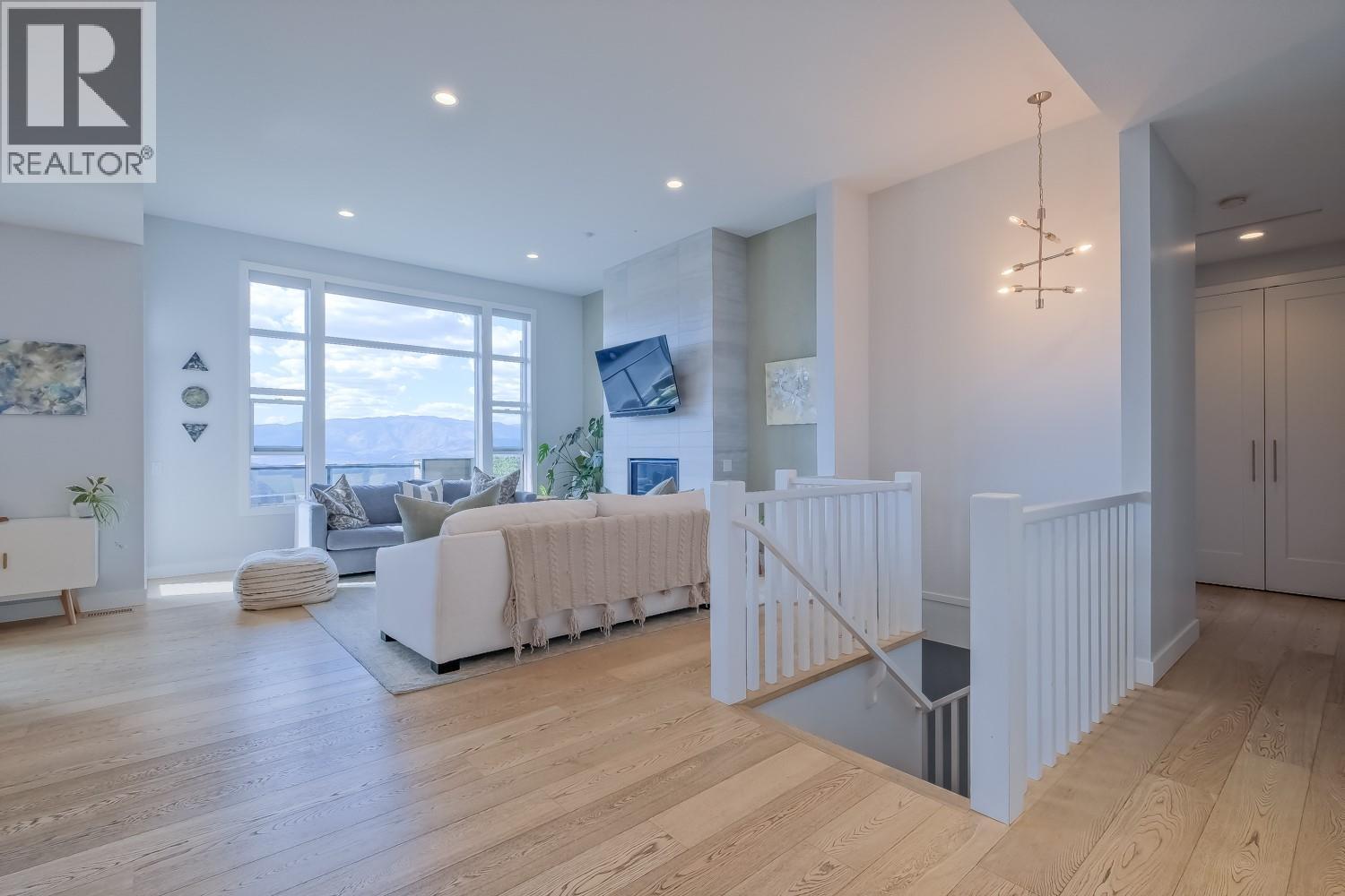 5643 Jasper Way, Kelowna, British Columbia  V1W 5L7 - Photo 30 - 10385626