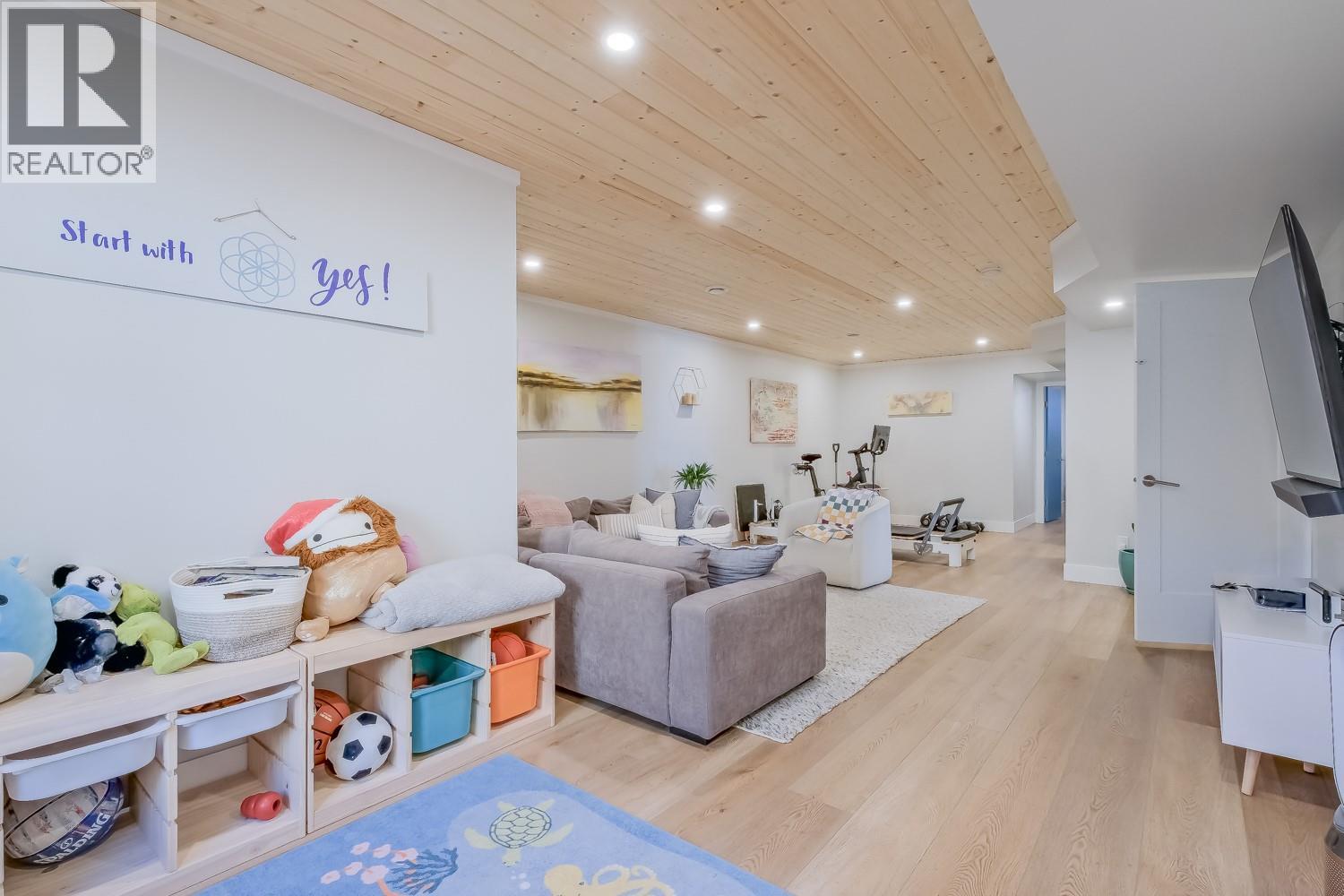 5643 Jasper Way, Kelowna, British Columbia  V1W 5L7 - Photo 37 - 10385626