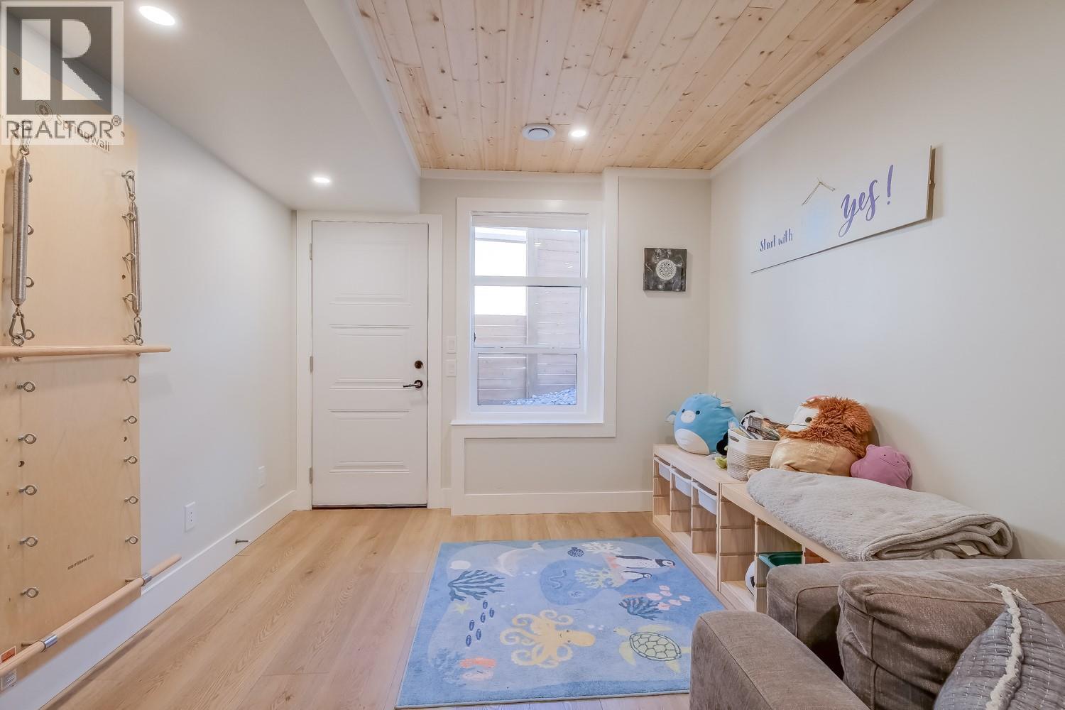5643 Jasper Way, Kelowna, British Columbia  V1W 5L7 - Photo 38 - 10385626