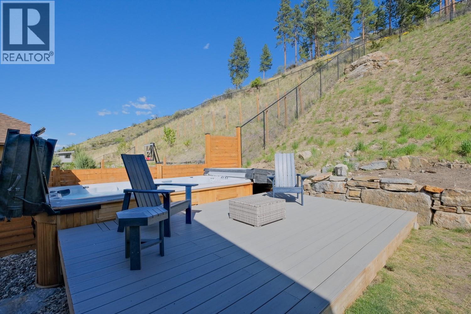 5643 Jasper Way, Kelowna, British Columbia  V1W 5L7 - Photo 44 - 10385626
