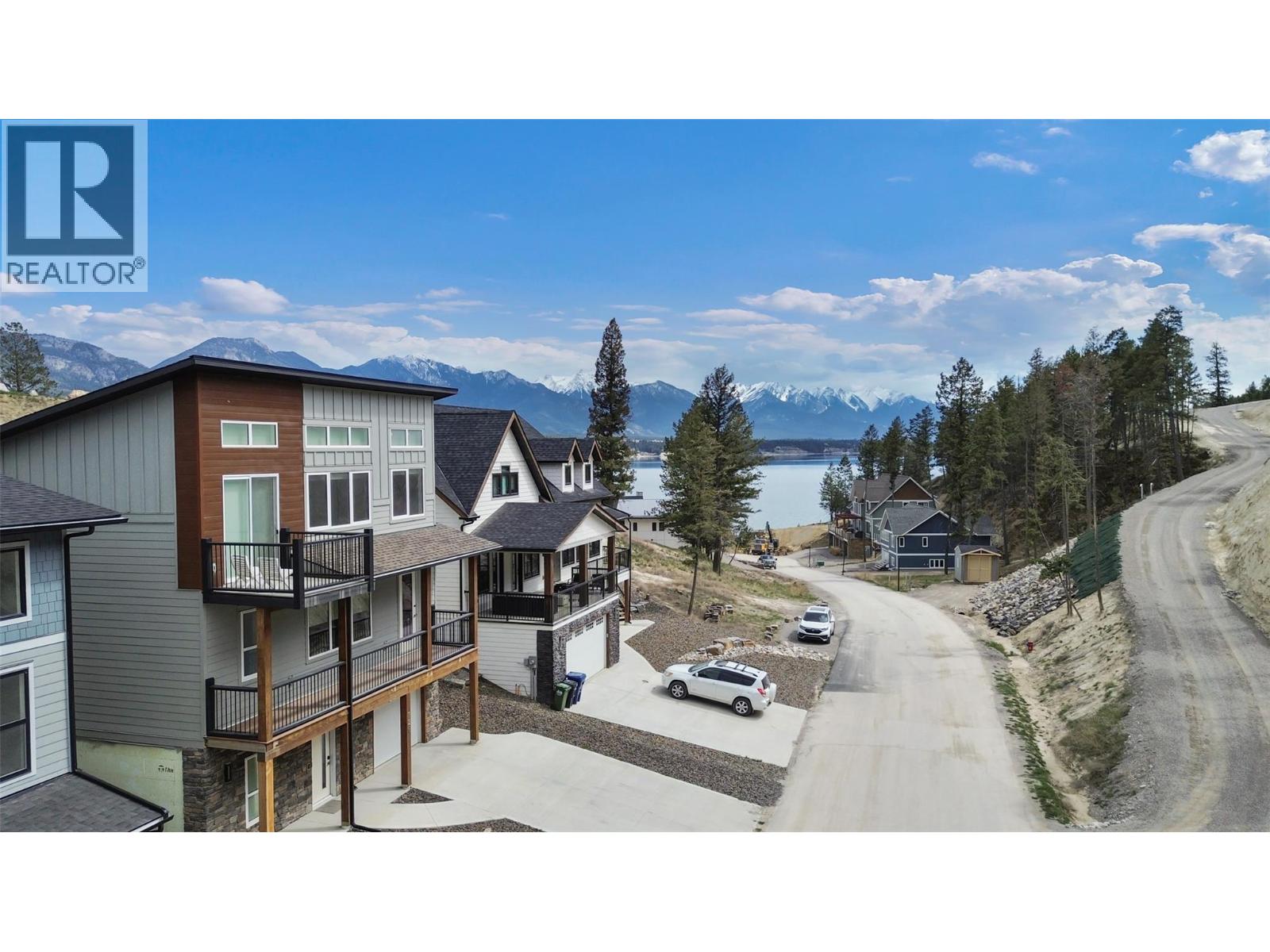 726 Taynton Drive, Invermere, British Columbia  V0A 1K6 - Photo 3 - 10386326