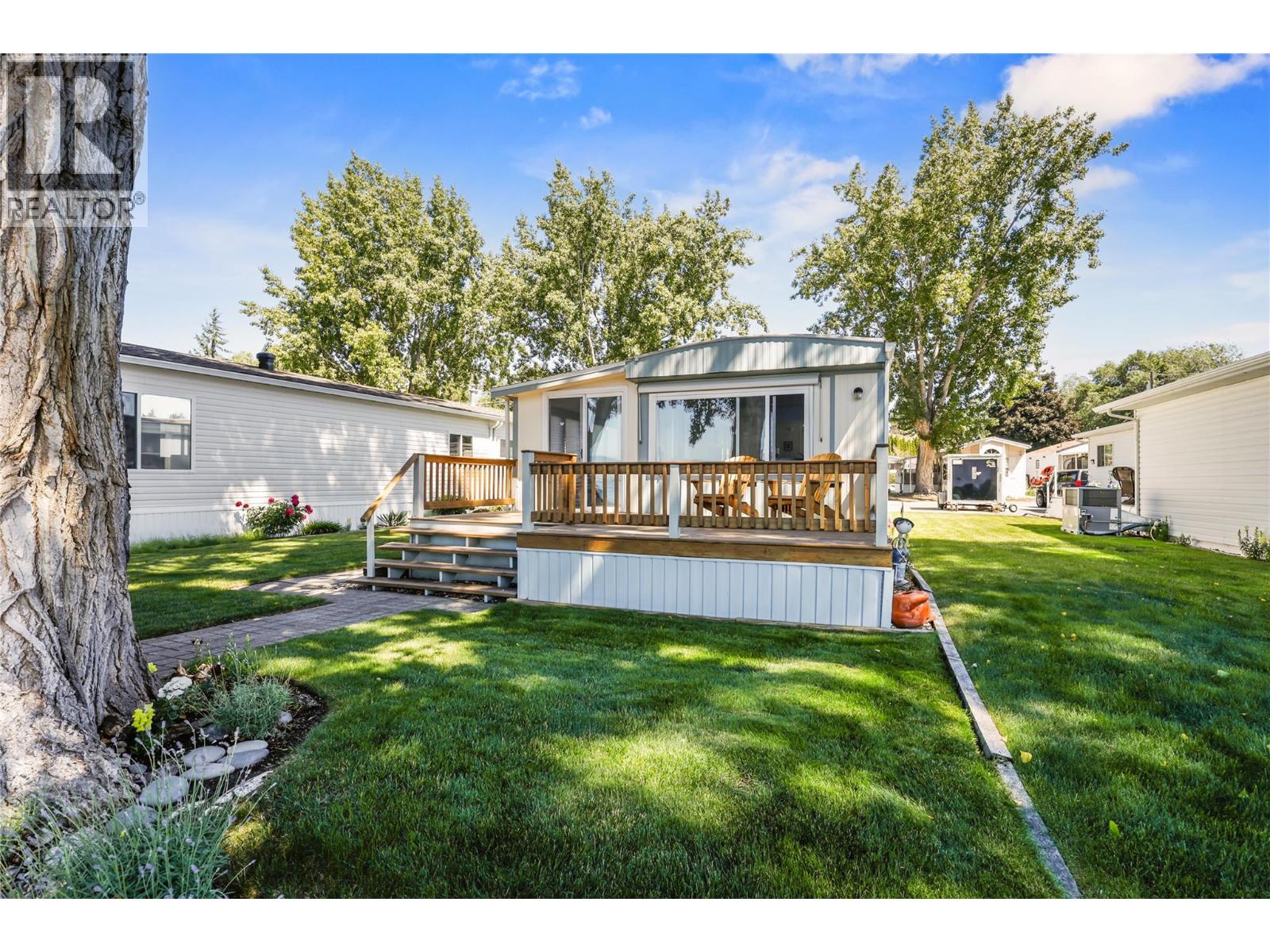 2095 Boucherie Road Unit# 33, Westbank, British Columbia  V4T 1Z4 - Photo 25 - 10386002