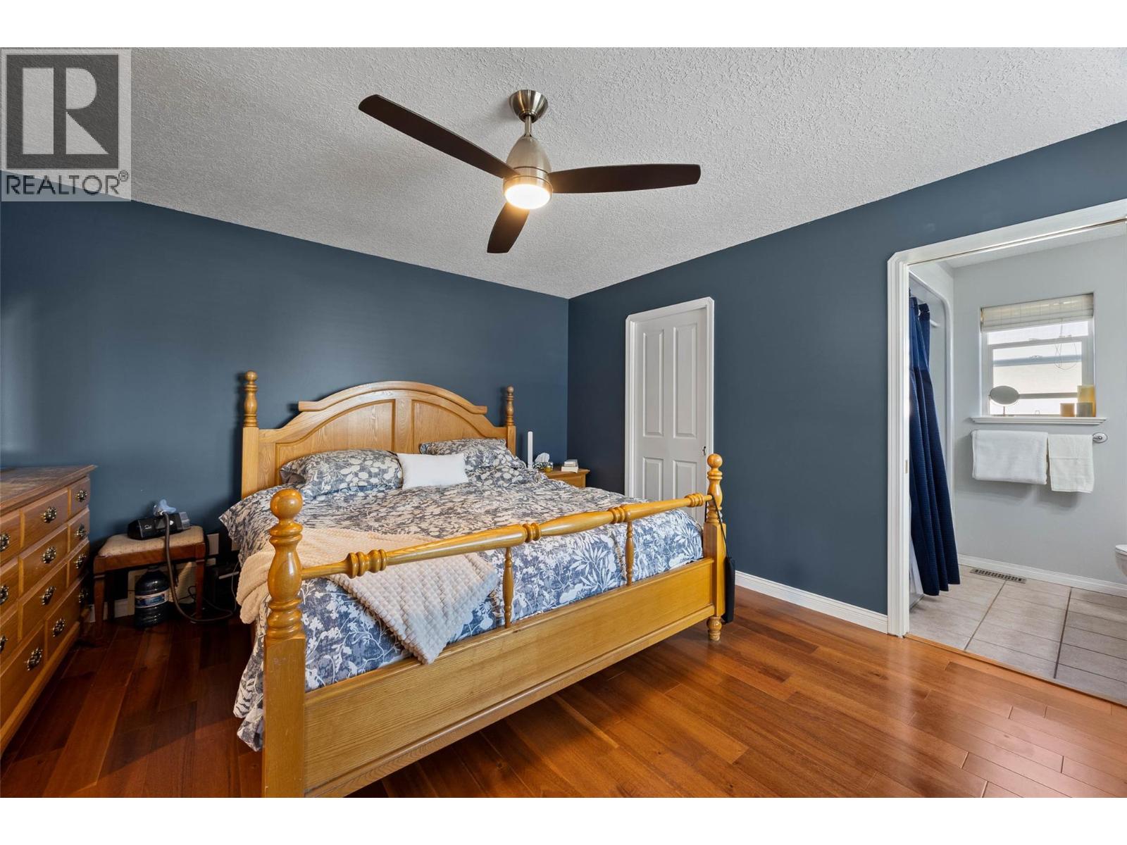 2452 Abbeyglen Way, Kamloops, British Columbia  V1S 1A5 - Photo 15 - 10386362