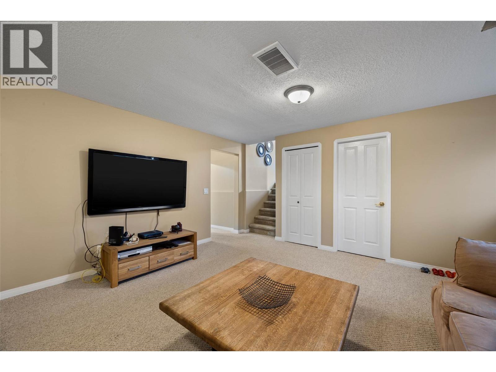 2452 Abbeyglen Way, Kamloops, British Columbia  V1S 1A5 - Photo 20 - 10386362