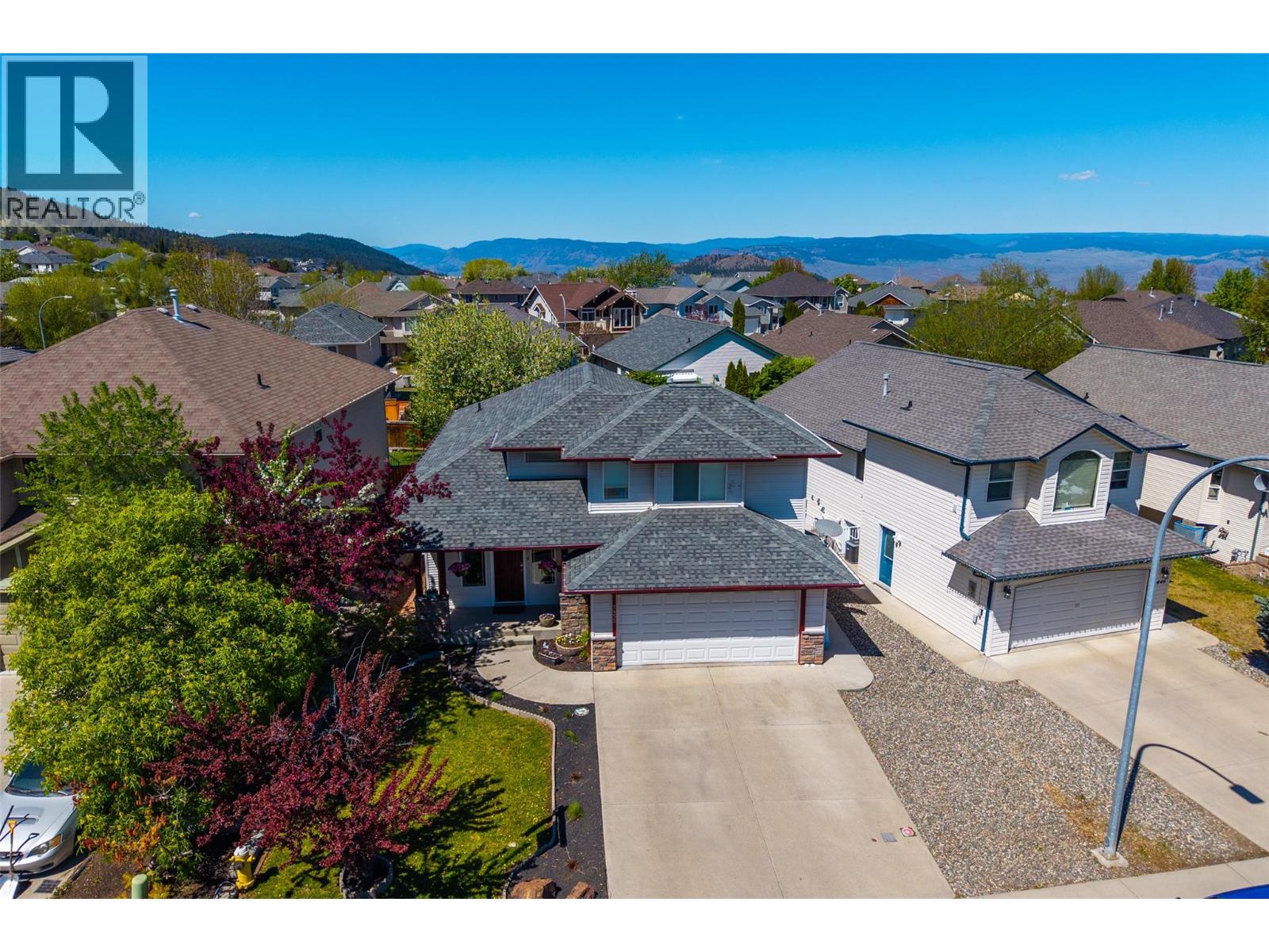 2452 Abbeyglen Way, Kamloops, British Columbia  V1S 1A5 - Photo 3 - 10386362