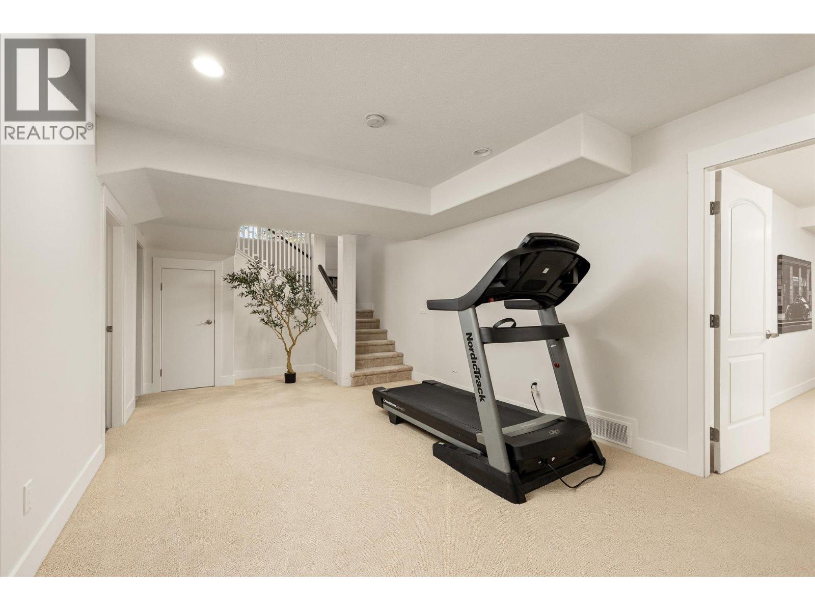 439 Farris Road, Kelowna, British Columbia  V1W 1N1 - Photo 40 - 10385049