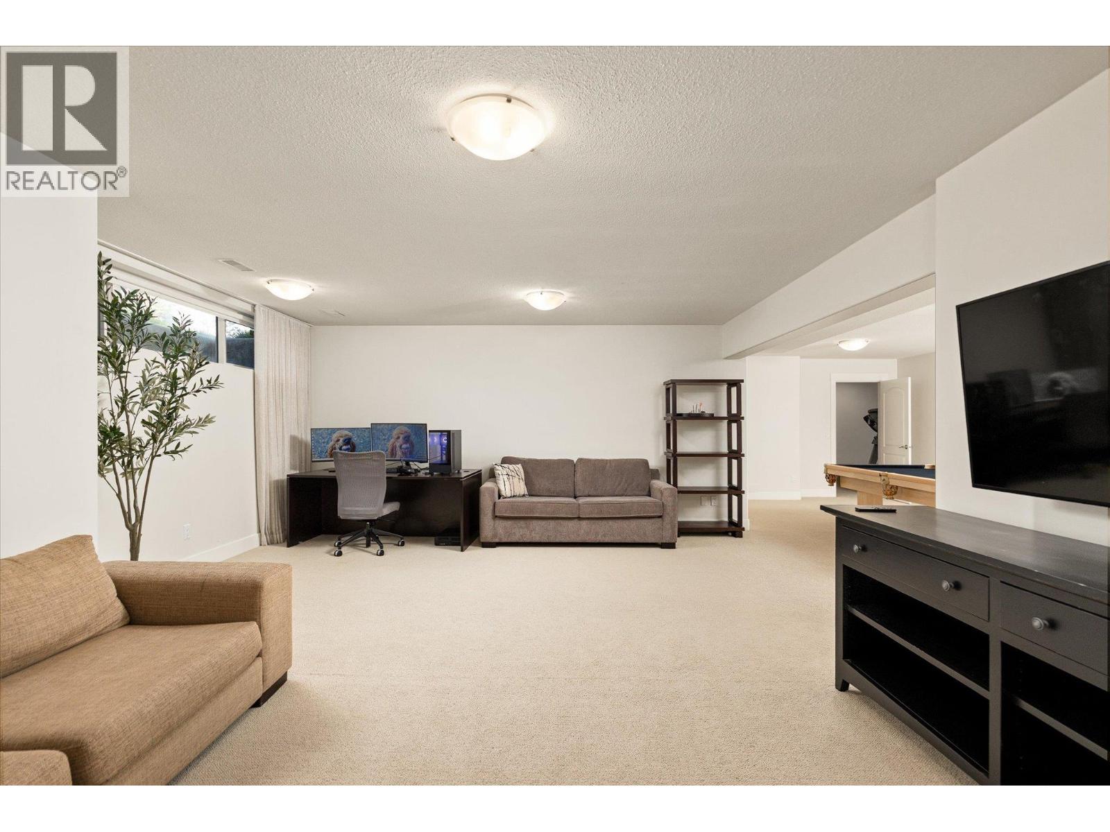 439 Farris Road, Kelowna, British Columbia  V1W 1N1 - Photo 45 - 10385049