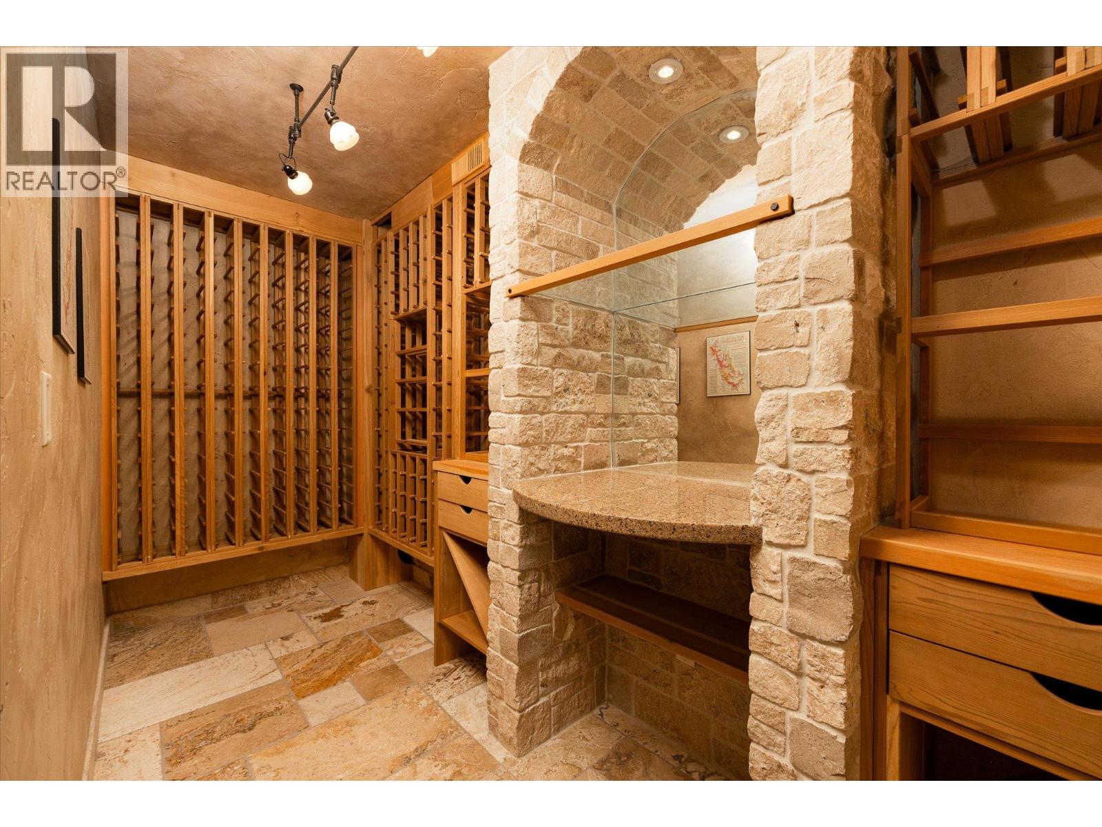 439 Farris Road, Kelowna, British Columbia  V1W 1N1 - Photo 47 - 10385049