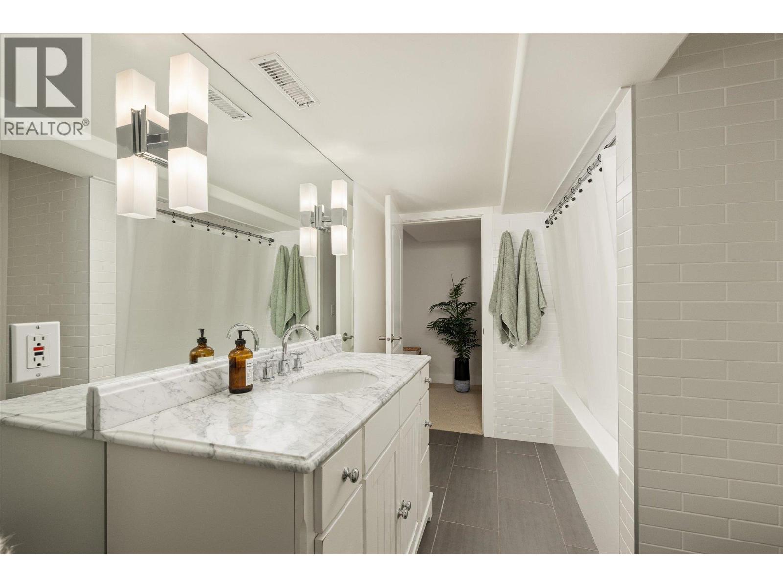 439 Farris Road, Kelowna, British Columbia  V1W 1N1 - Photo 50 - 10385049