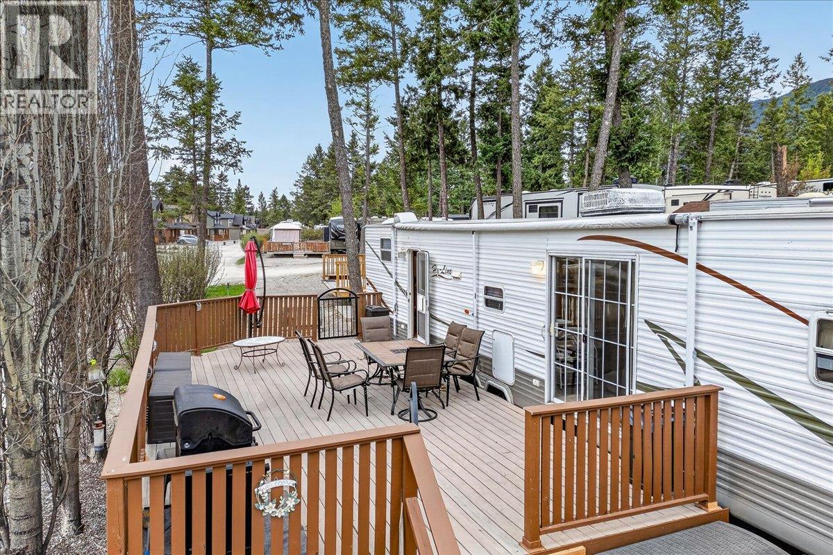 4868 Riverview Drive Lot# 120, Edgewater, British Columbia  V0A 1E0 - Photo 6 - 10385399