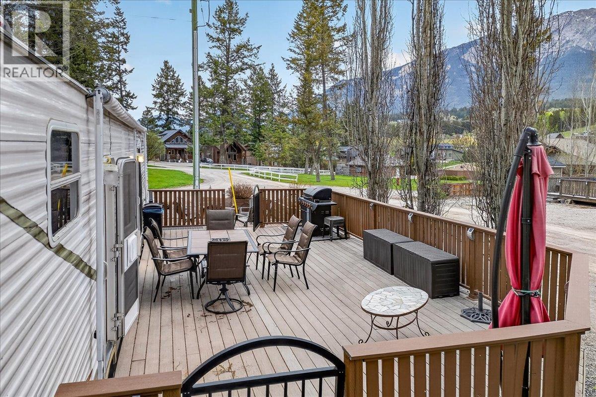 4868 Riverview Drive Lot# 120, Edgewater, British Columbia  V0A 1E0 - Photo 8 - 10385399