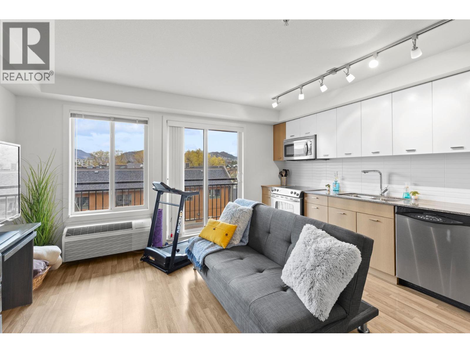 1550 Dickson Avenue Unit# 316, kelowna, British Columbia