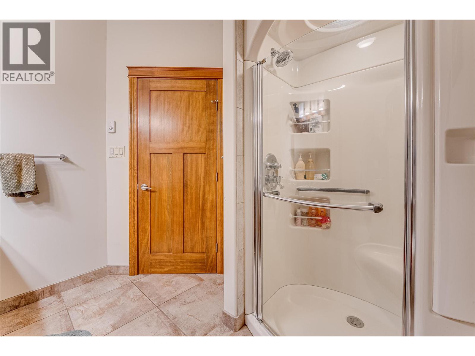 900 33 Avenue, Vernon, British Columbia  V1T 9V7 - Photo 44 - 10385819