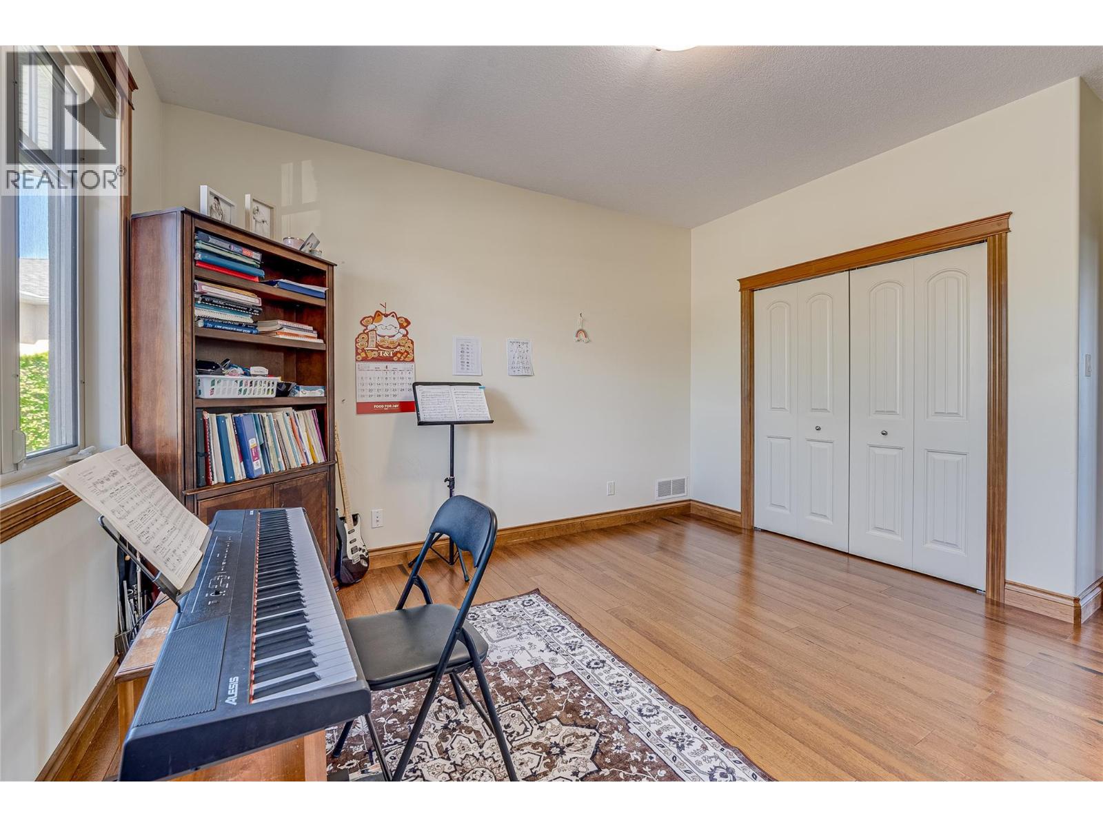 900 33 Avenue, Vernon, British Columbia  V1T 9V7 - Photo 47 - 10385819