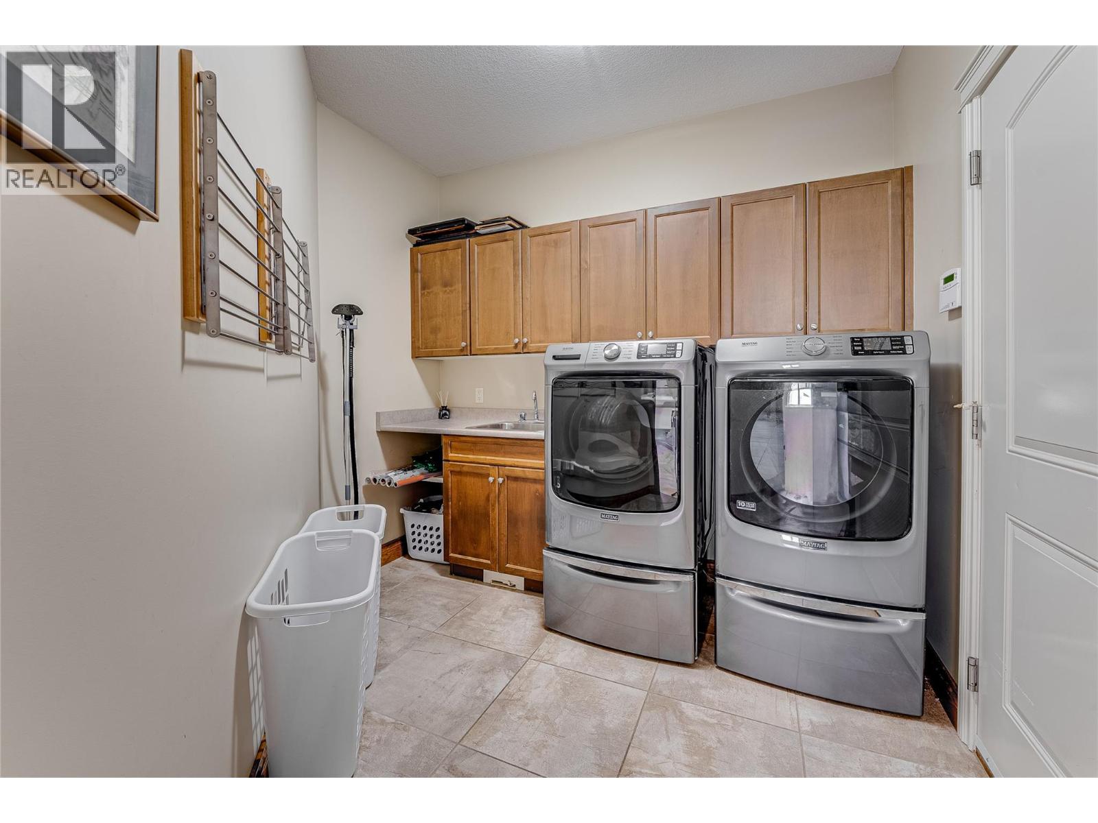 900 33 Avenue, Vernon, British Columbia  V1T 9V7 - Photo 48 - 10385819
