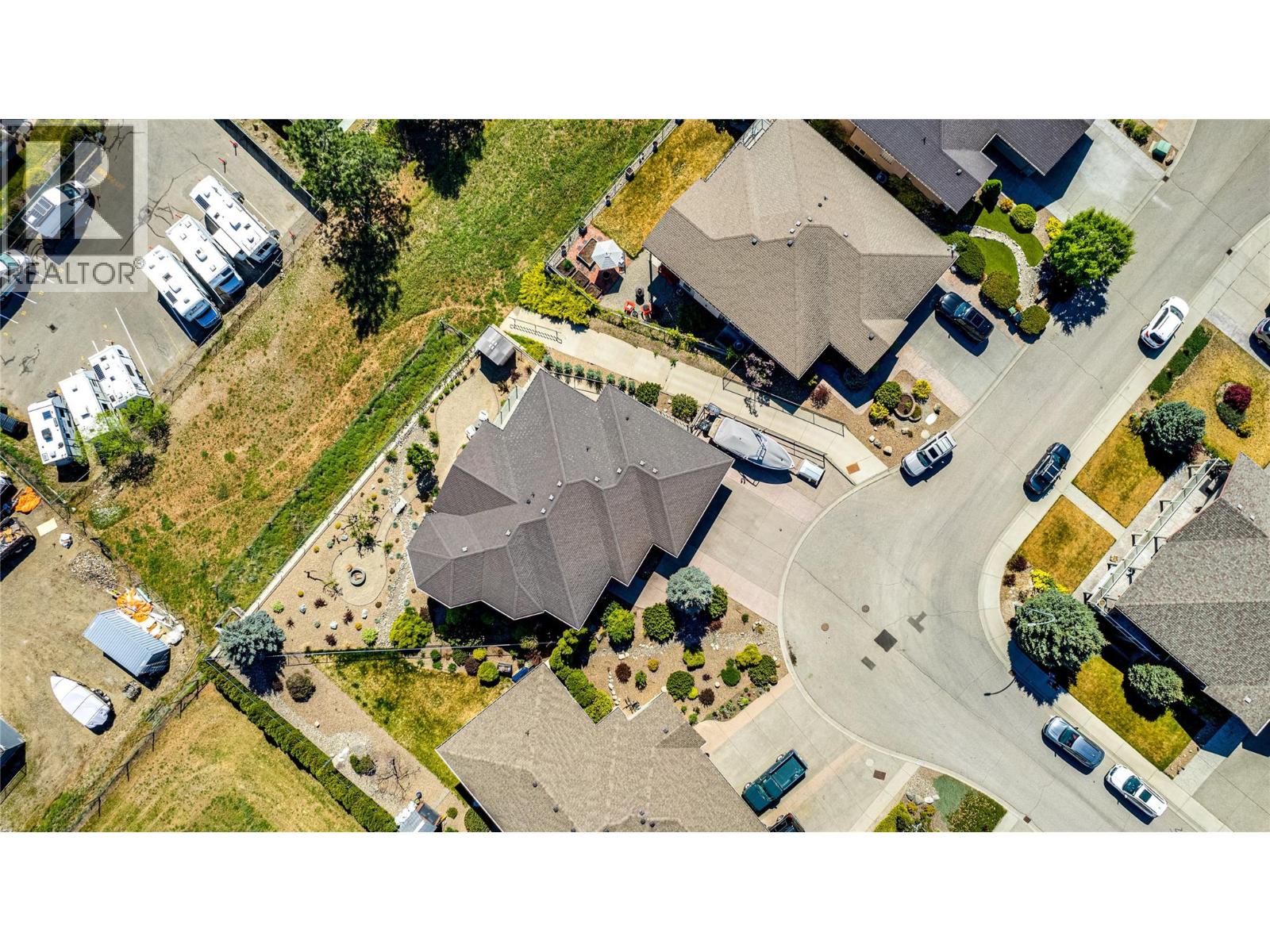 900 33 Avenue, Vernon, British Columbia  V1T 9V7 - Photo 69 - 10385819