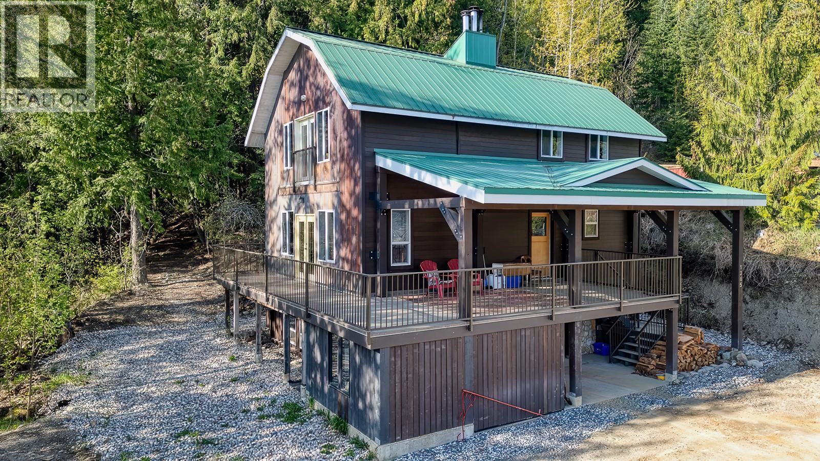 1285 Black Bear Drive, rossland, British Columbia