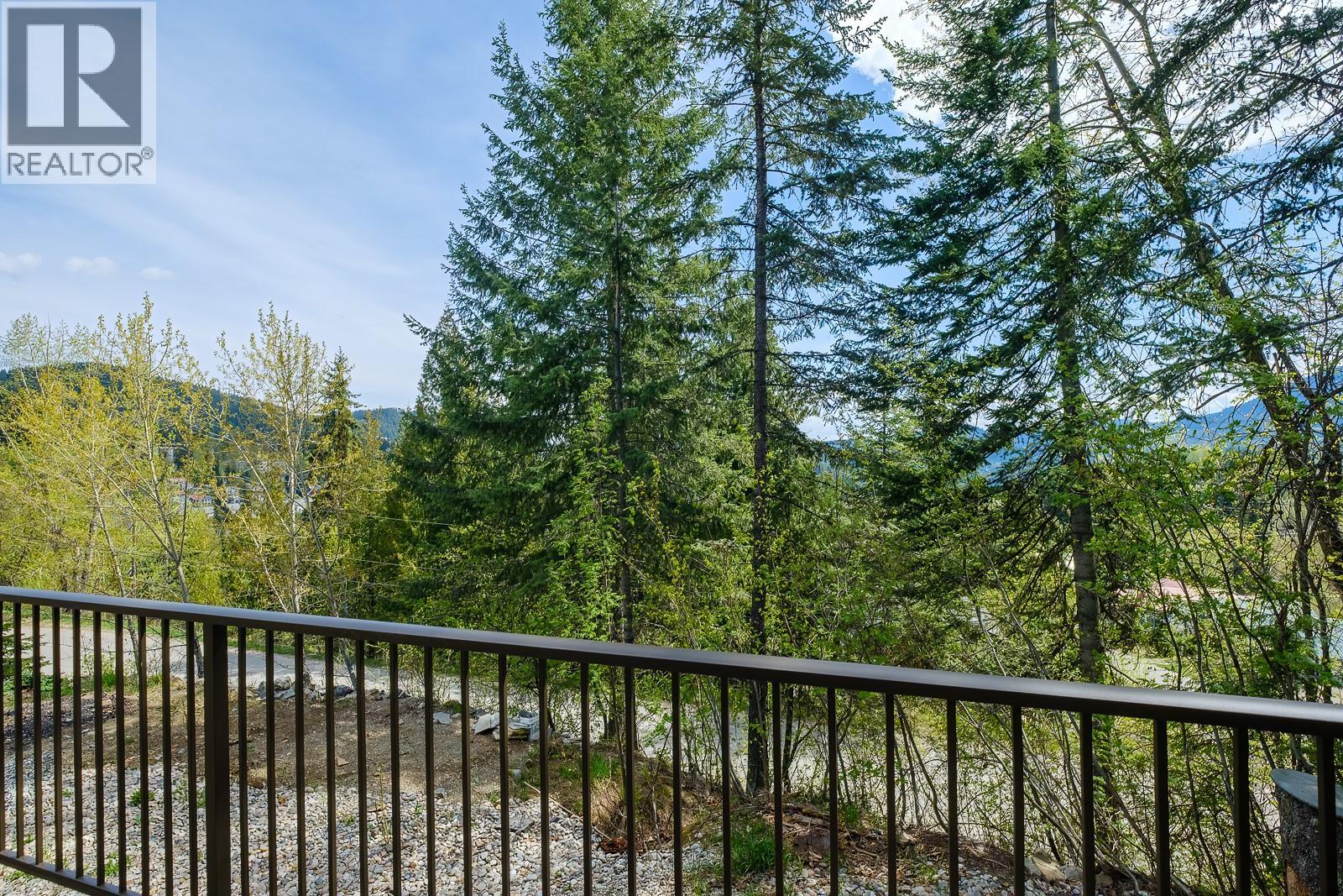 1285 Black Bear Drive, Rossland, British Columbia  V0G 1Y0 - Photo 59 - 10382939