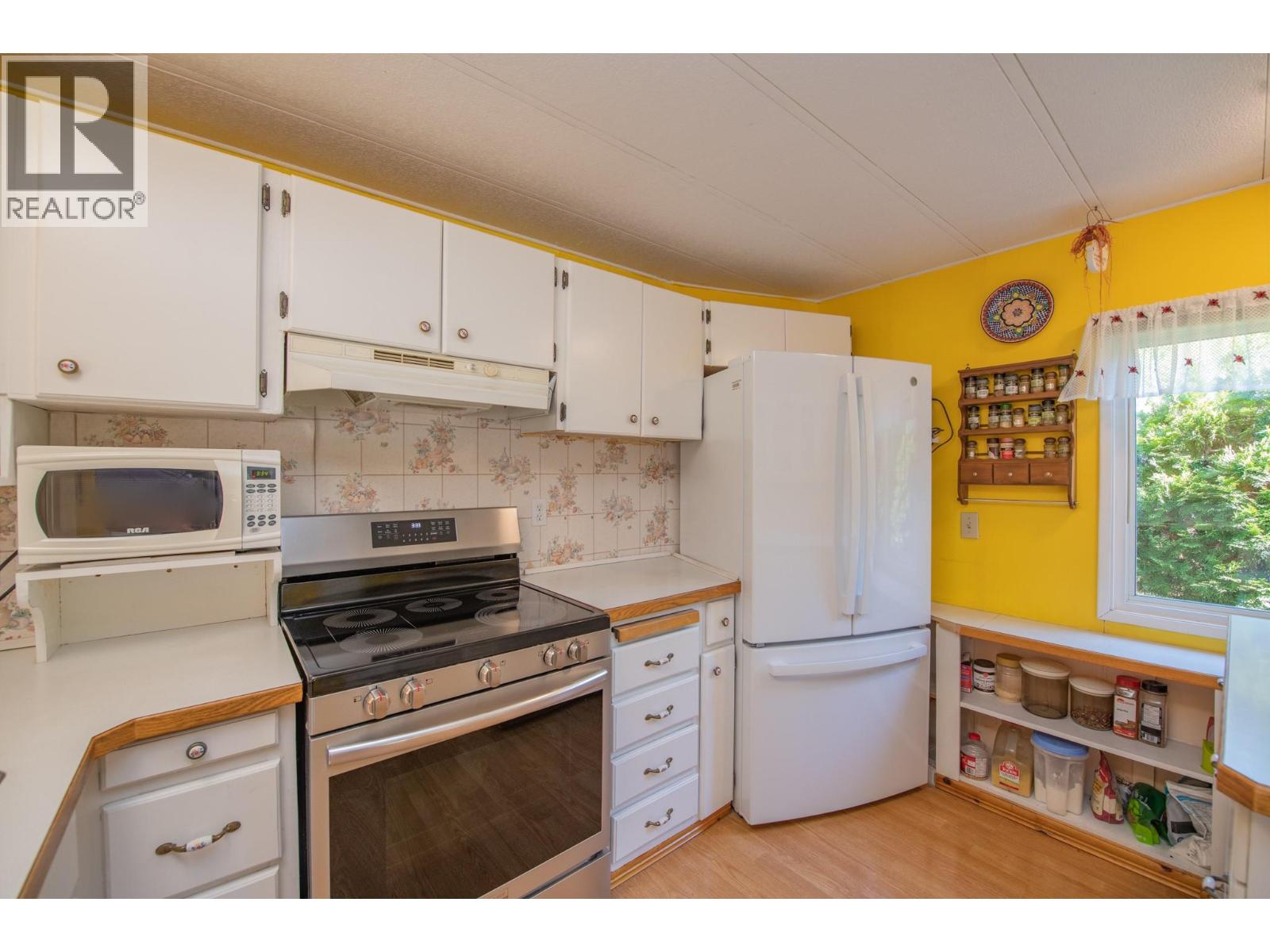 15401 Kalamalka Road Unit# 321, Vernon, British Columbia  V1B 1Z3 - Photo 17 - 10386363