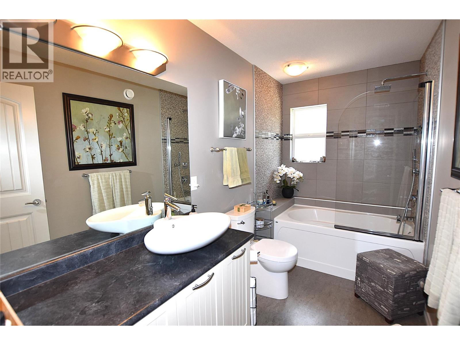 39 Lakeshore Drive, Vernon, British Columbia  V1H 2A1 - Photo 26 - 10386341
