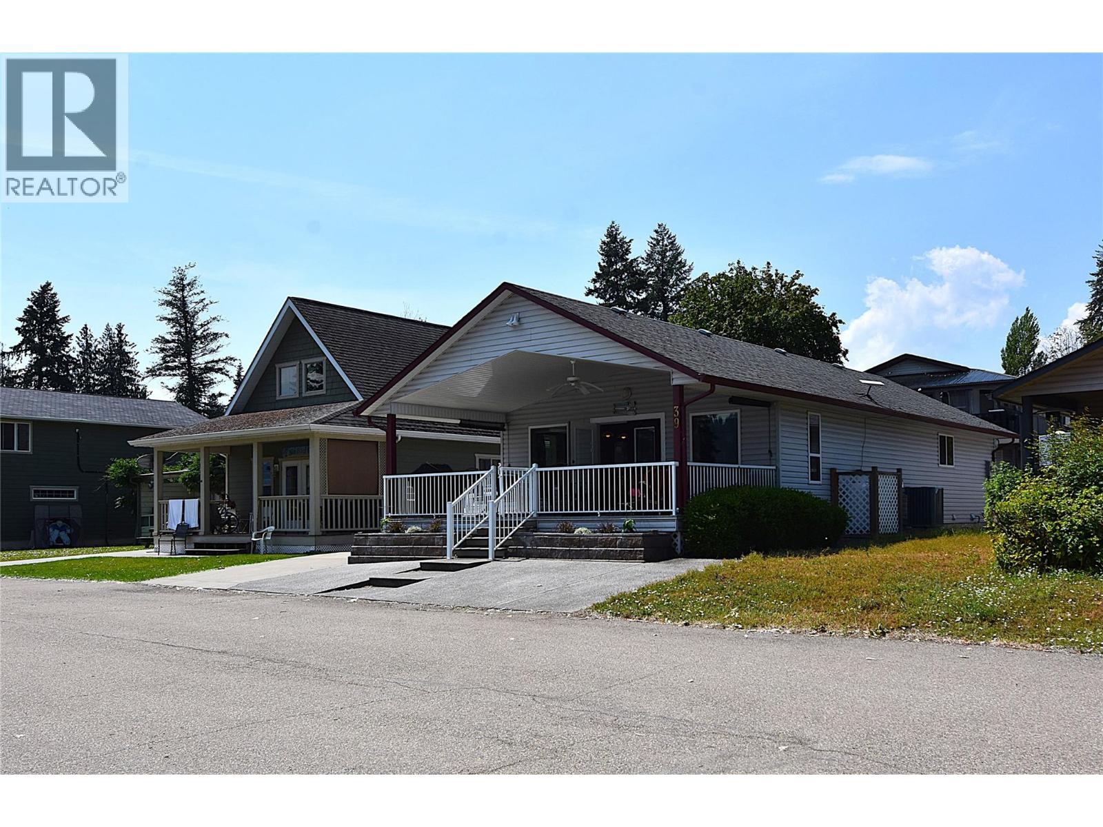 39 Lakeshore Drive, Vernon, British Columbia  V1H 2A1 - Photo 5 - 10386341