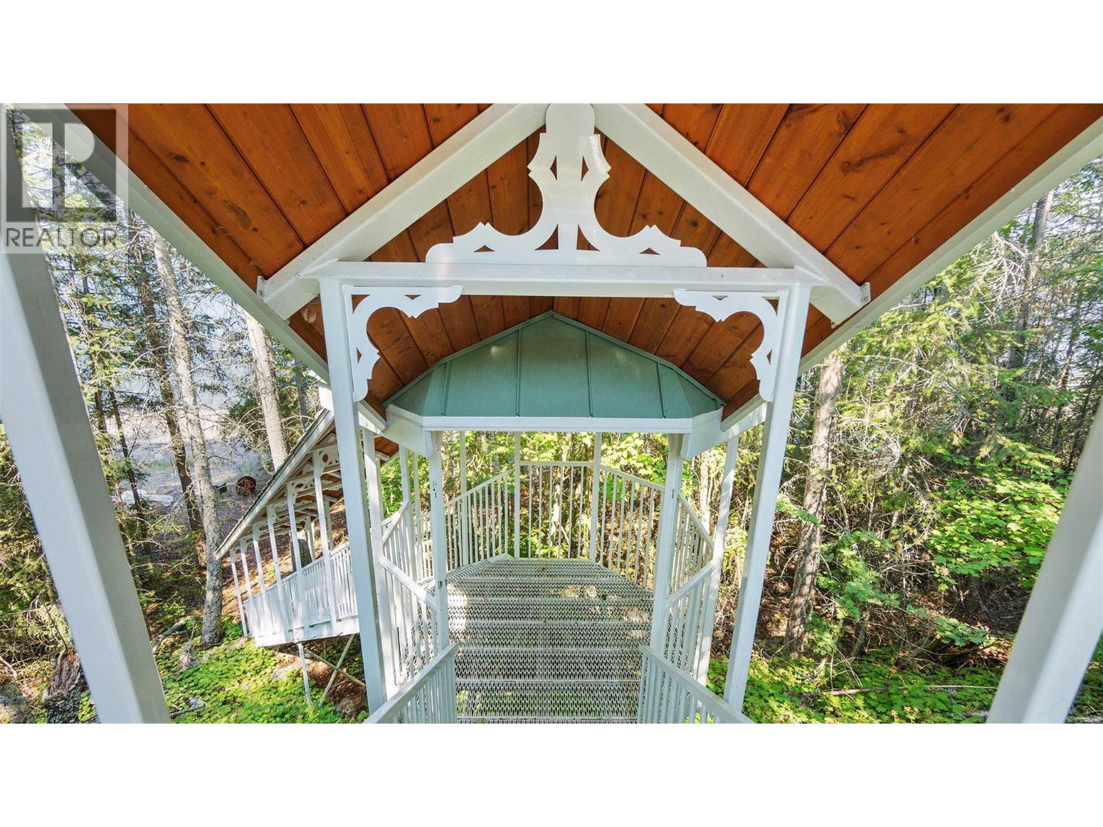 12035 3a Highway, Boswell, British Columbia  V0B 1A3 - Photo 31 - 10385987