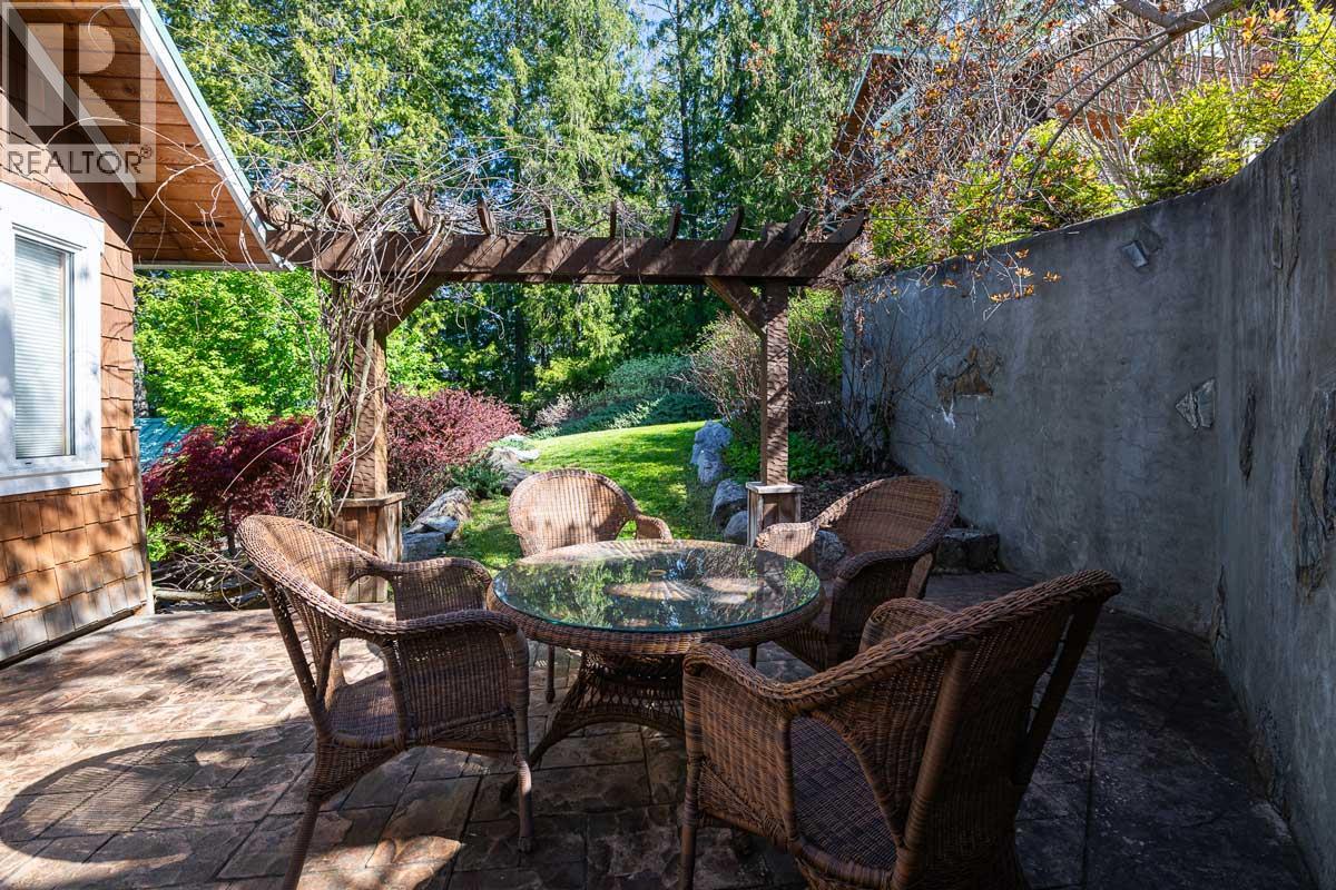 12035 3a Highway, Boswell, British Columbia  V0B 1A3 - Photo 33 - 10385987