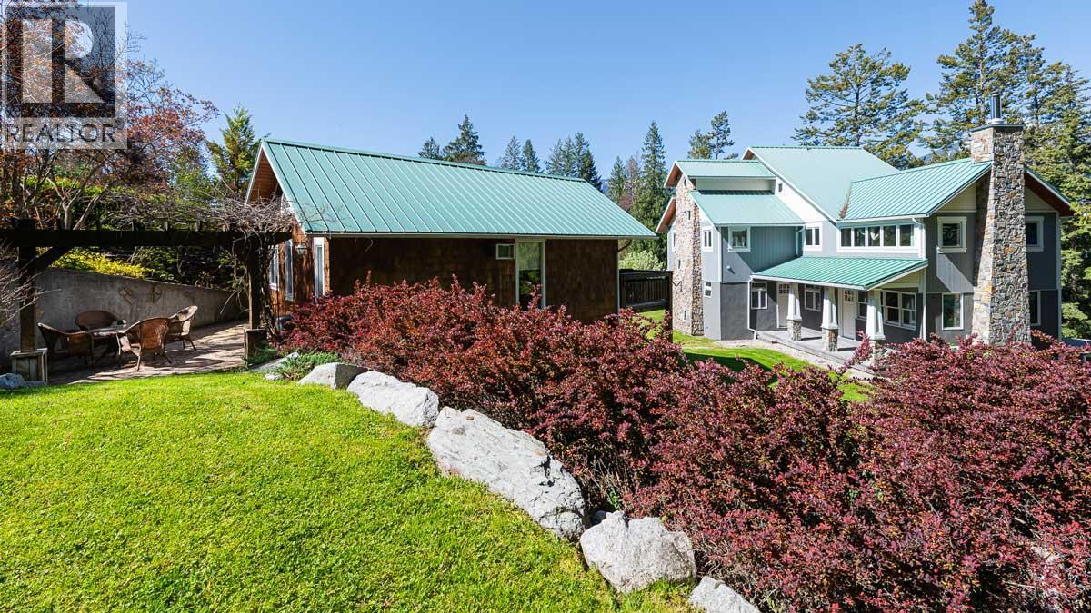 12035 3a Highway, Boswell, British Columbia  V0B 1A3 - Photo 36 - 10385987