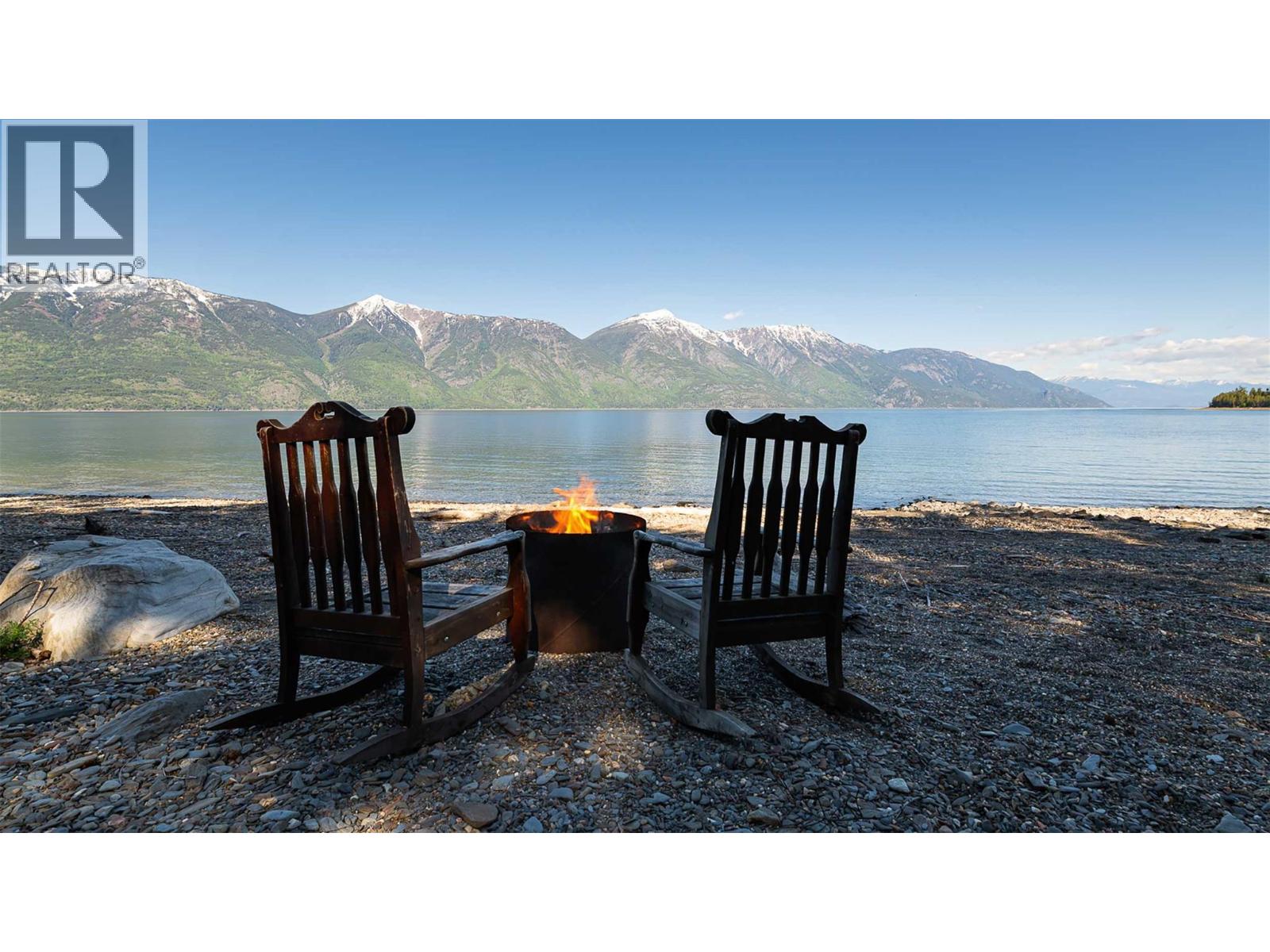 12035 3a Highway, Boswell, British Columbia  V0B 1A3 - Photo 4 - 10385987
