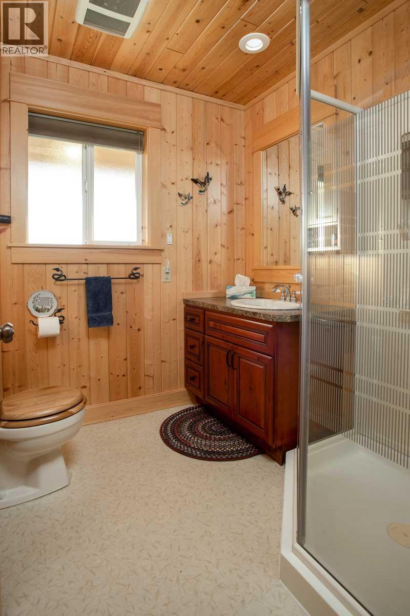 12035 3a Highway, Boswell, British Columbia  V0B 1A3 - Photo 45 - 10385987