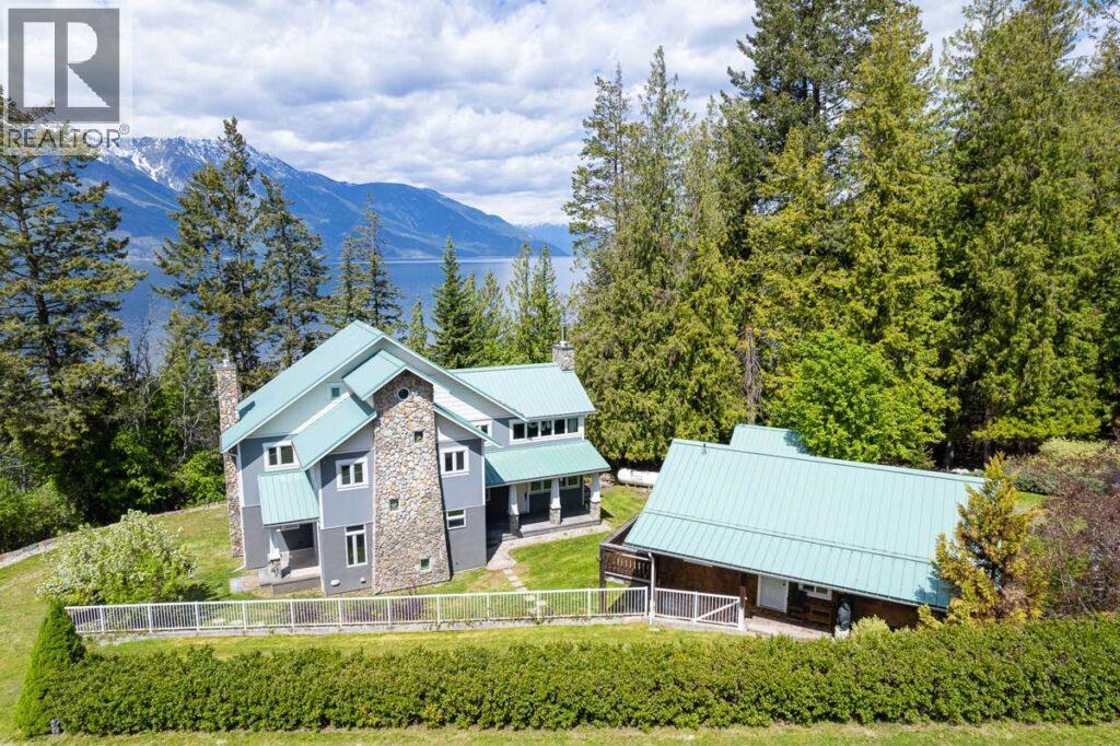 12035 3a Highway, Boswell, British Columbia  V0B 1A3 - Photo 5 - 10385987