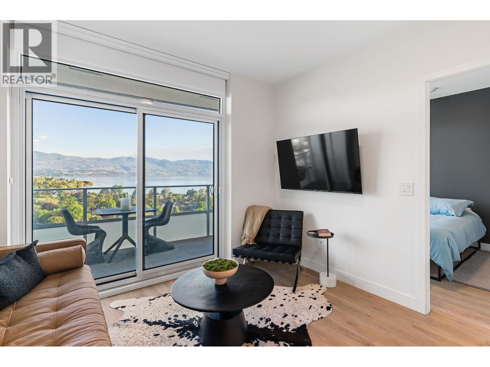 238 Leon Avenue Unit# 1805, Kelowna, British Columbia  V1Y 0N6 - Photo 8 - 10386235