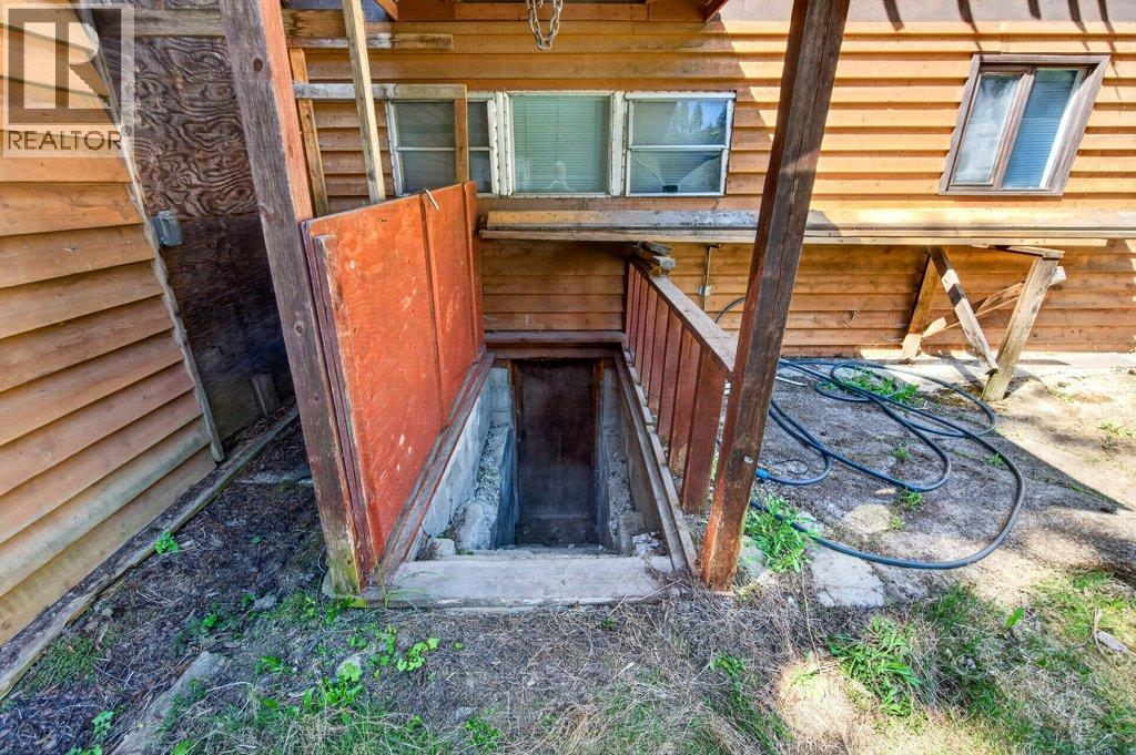 97 Salmon River Road, Salmon Arm, British Columbia  V1E 3E2 - Photo 55 - 10386213