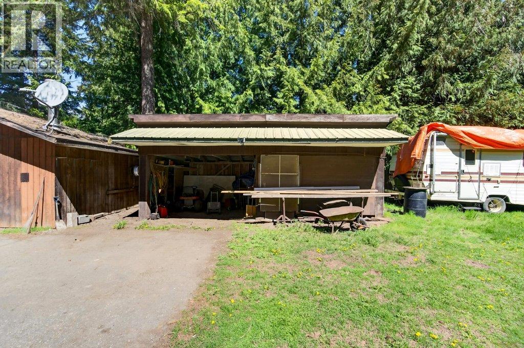 97 Salmon River Road, Salmon Arm, British Columbia  V1E 3E2 - Photo 64 - 10386213