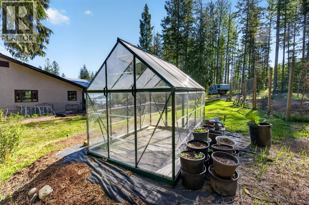 22 Crossman Road, Enderby, British Columbia  V0E 1V3 - Photo 76 - 10384703