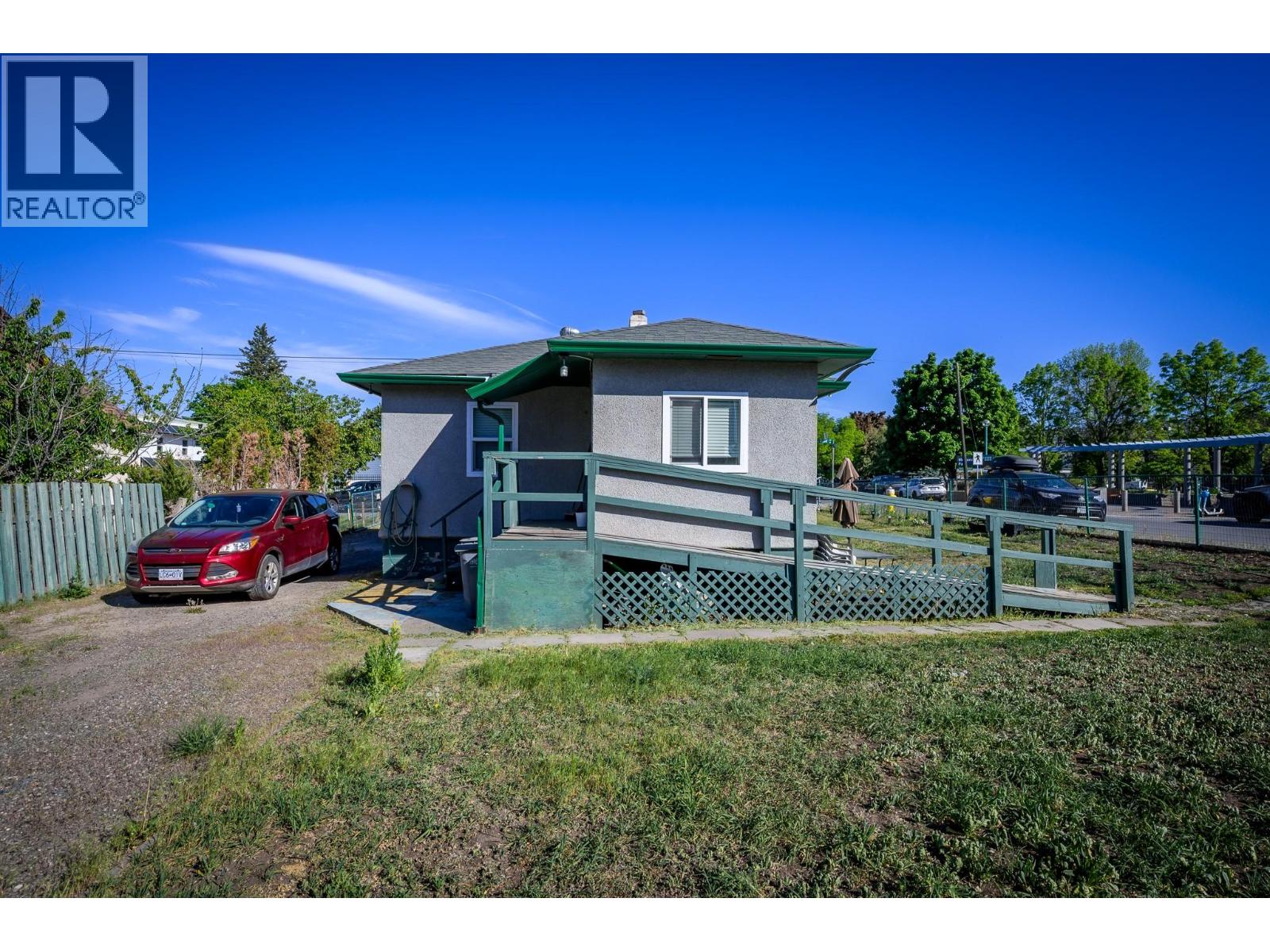164 HOLWAY Street, kamloops, British Columbia
