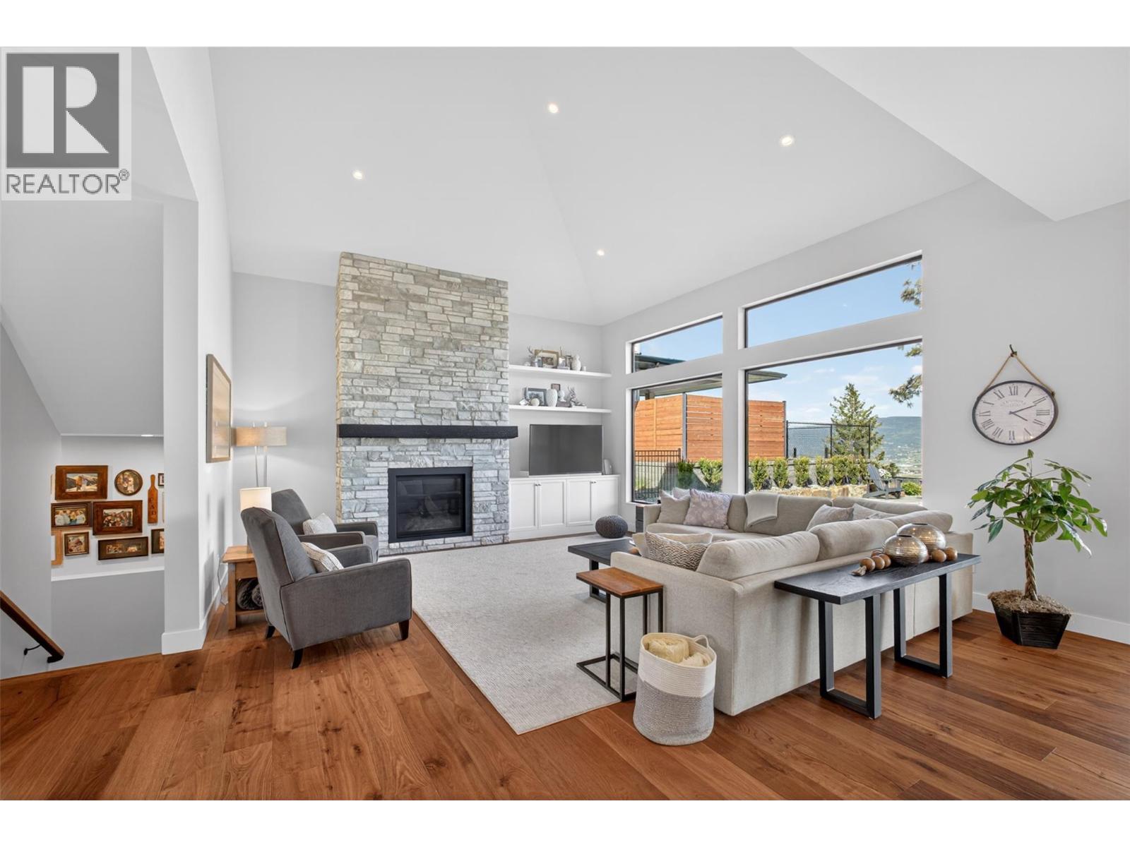 266 Summer Wood Drive, Kelowna, British Columbia  V1V 0C9 - Photo 16 - 10384635