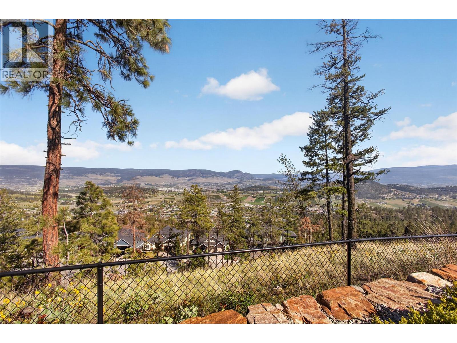 266 Summer Wood Drive, Kelowna, British Columbia  V1V 0C9 - Photo 32 - 10384635