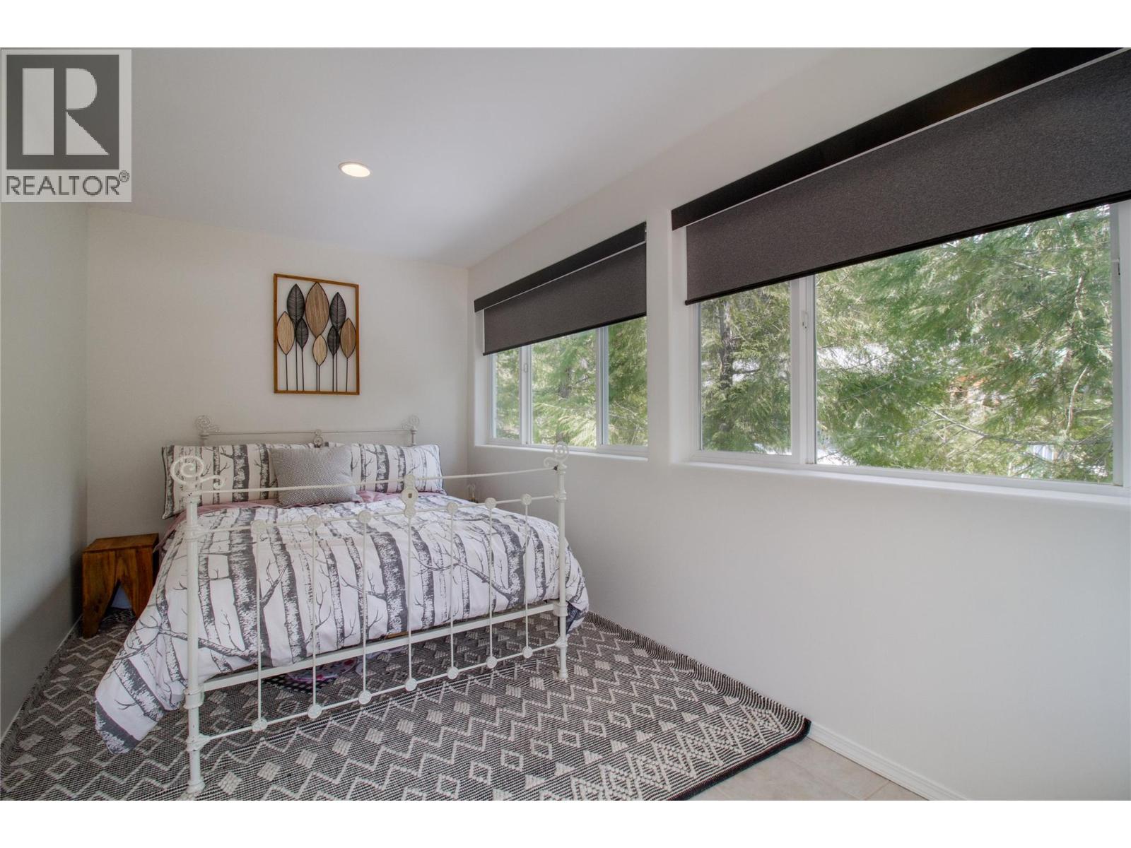 6209 Sawczuk Road Sawczuk Road, Trout Lake, British Columbia  V0G 1R2 - Photo 20 - 10386318