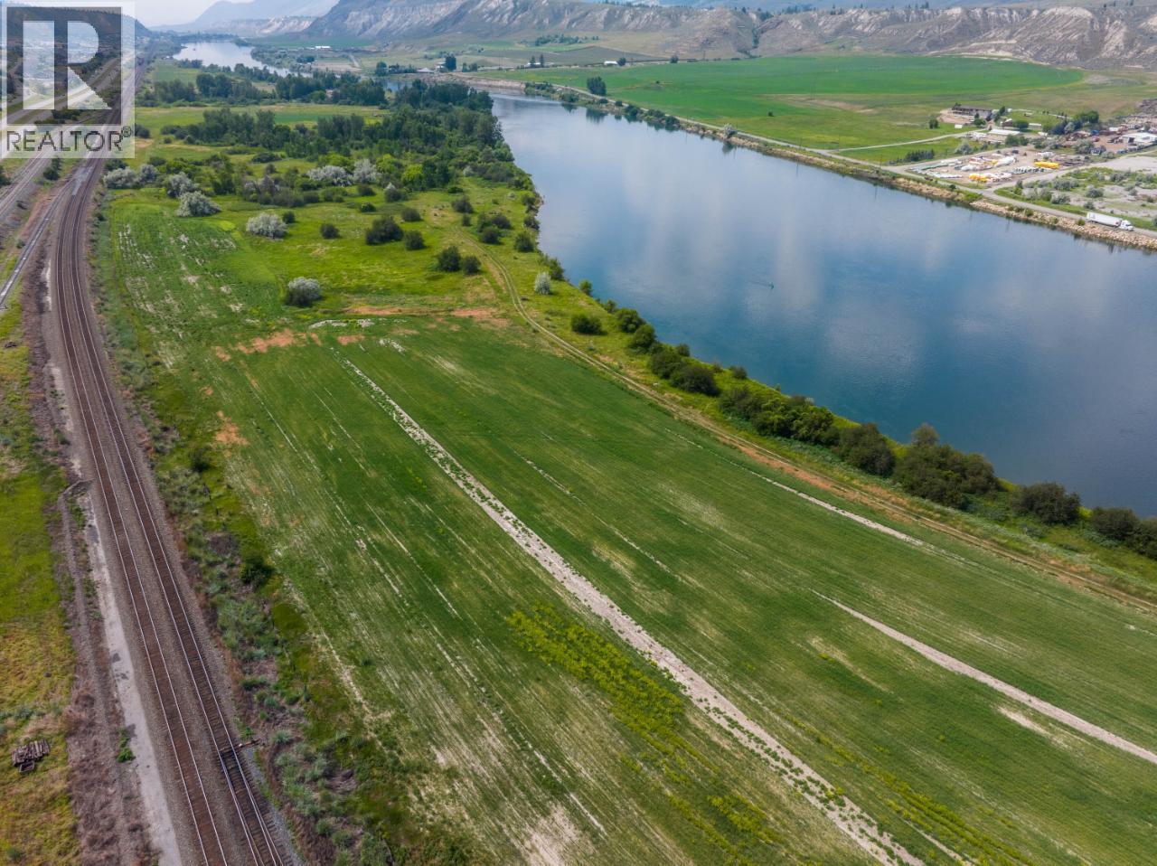 9150 Trans Canada  E Highway, Kamloops, British Columbia  V2C 6T5 - Photo 23 - 10386265