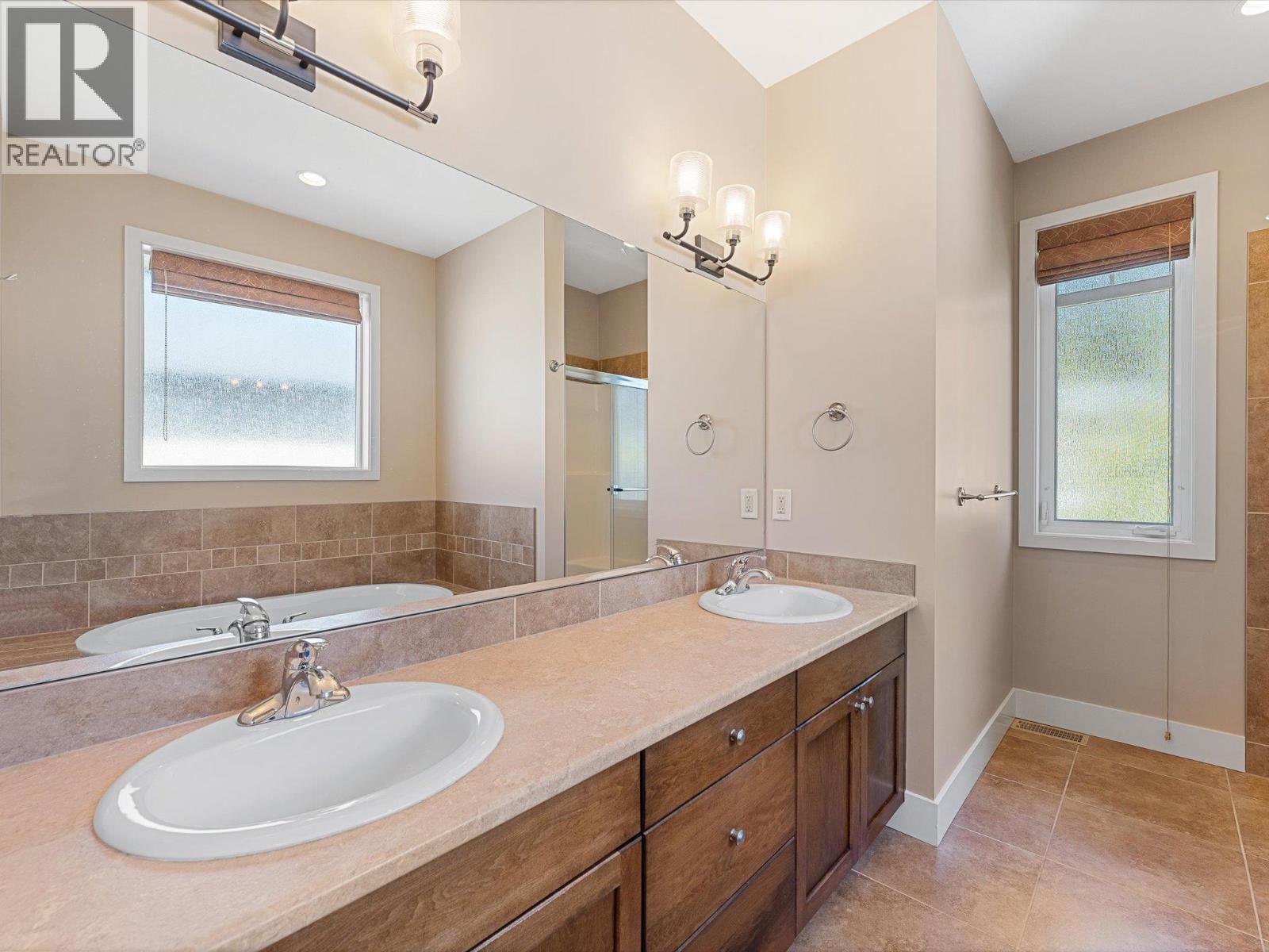 2413 Cobblestone Road, West Kelowna, British Columbia  V4T 3A7 - Photo 29 - 10386381